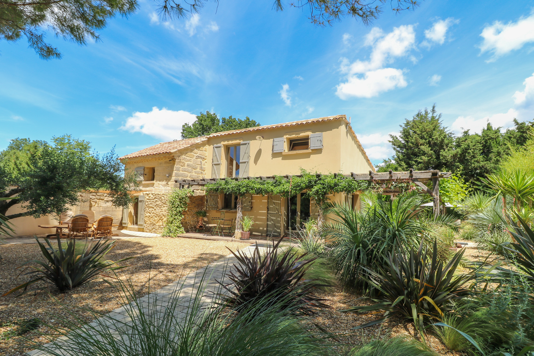 French property for sale in Uzès, Gard - €495,000 - photo 