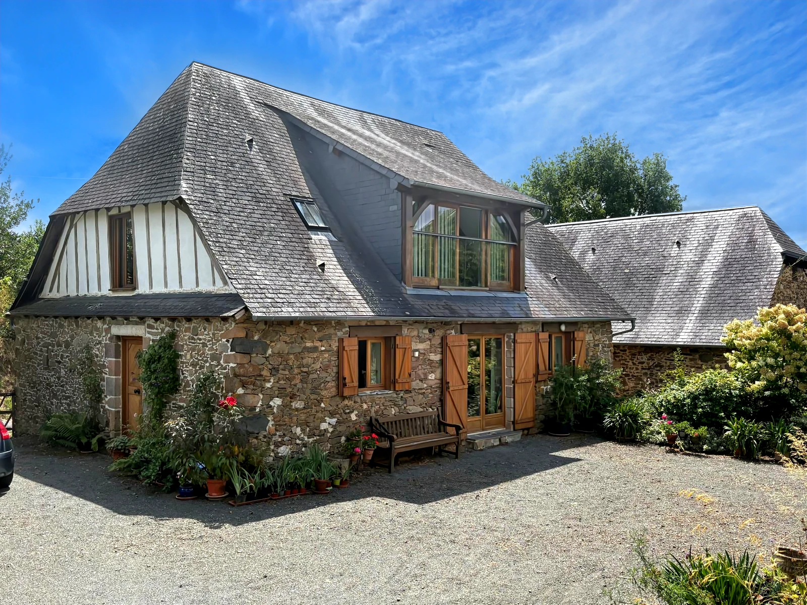 French property for sale in Lascaux, Corrèze - €449,000 - photo 
