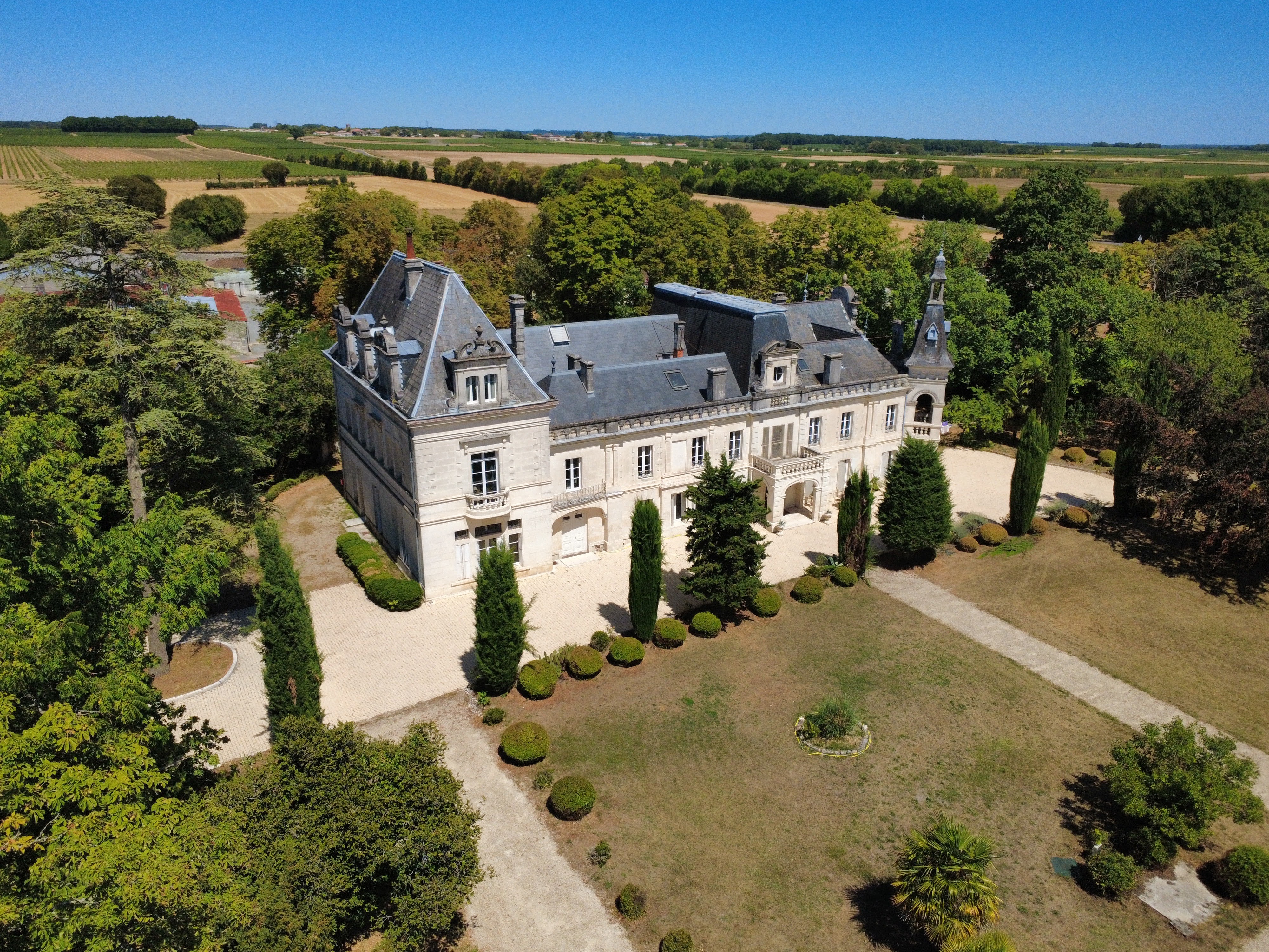 French property for sale in Foussignac, Charente - €1,961,000 - photo 