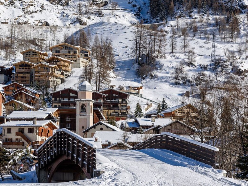French property for sale in Tignes, Savoie - €1,198,000 - photo 