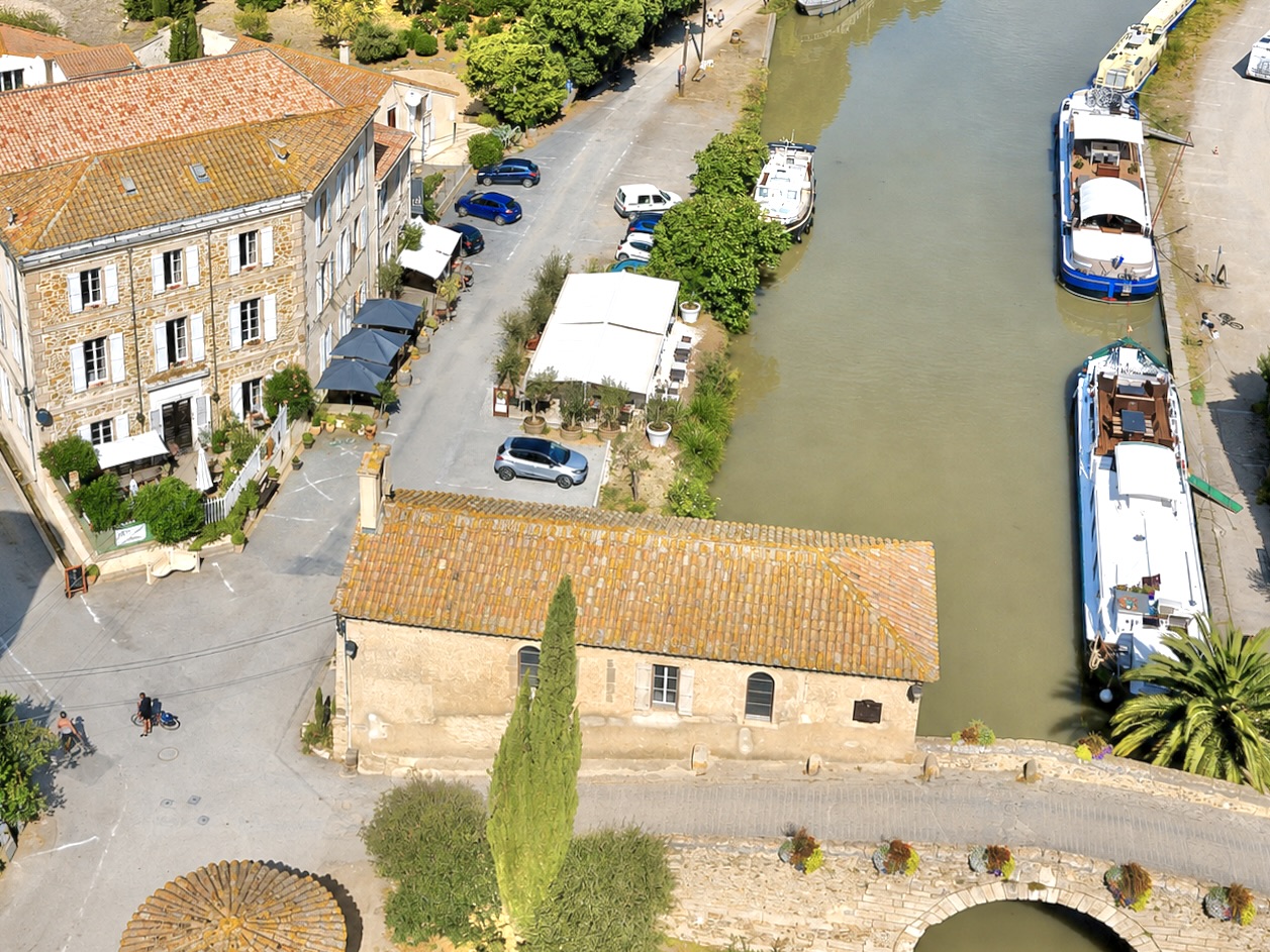 French property for sale in Ginestas, Aude - €895,000 - photo 