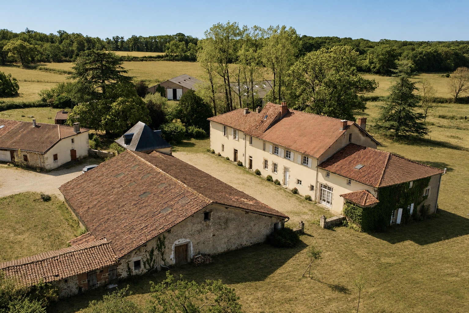 French property for sale in Hiesse, Charente - €636,000 - photo 