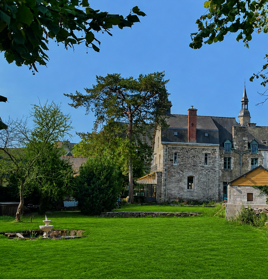Propriété en France à vendre à Malestroit, Morbihan - €945 000 - photo 
