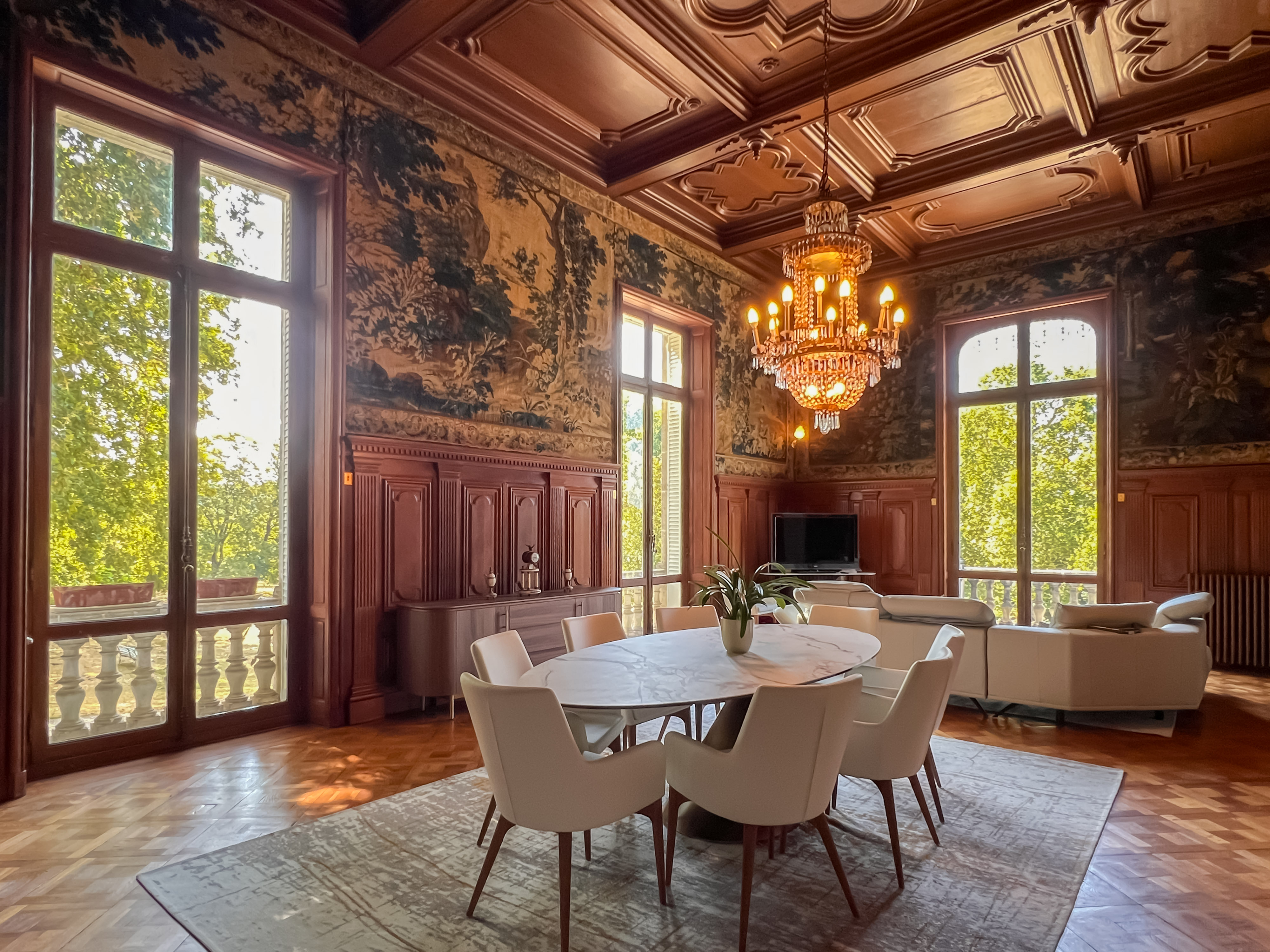 French property for sale in Jarnac, Charente - €3,286,000 - photo 