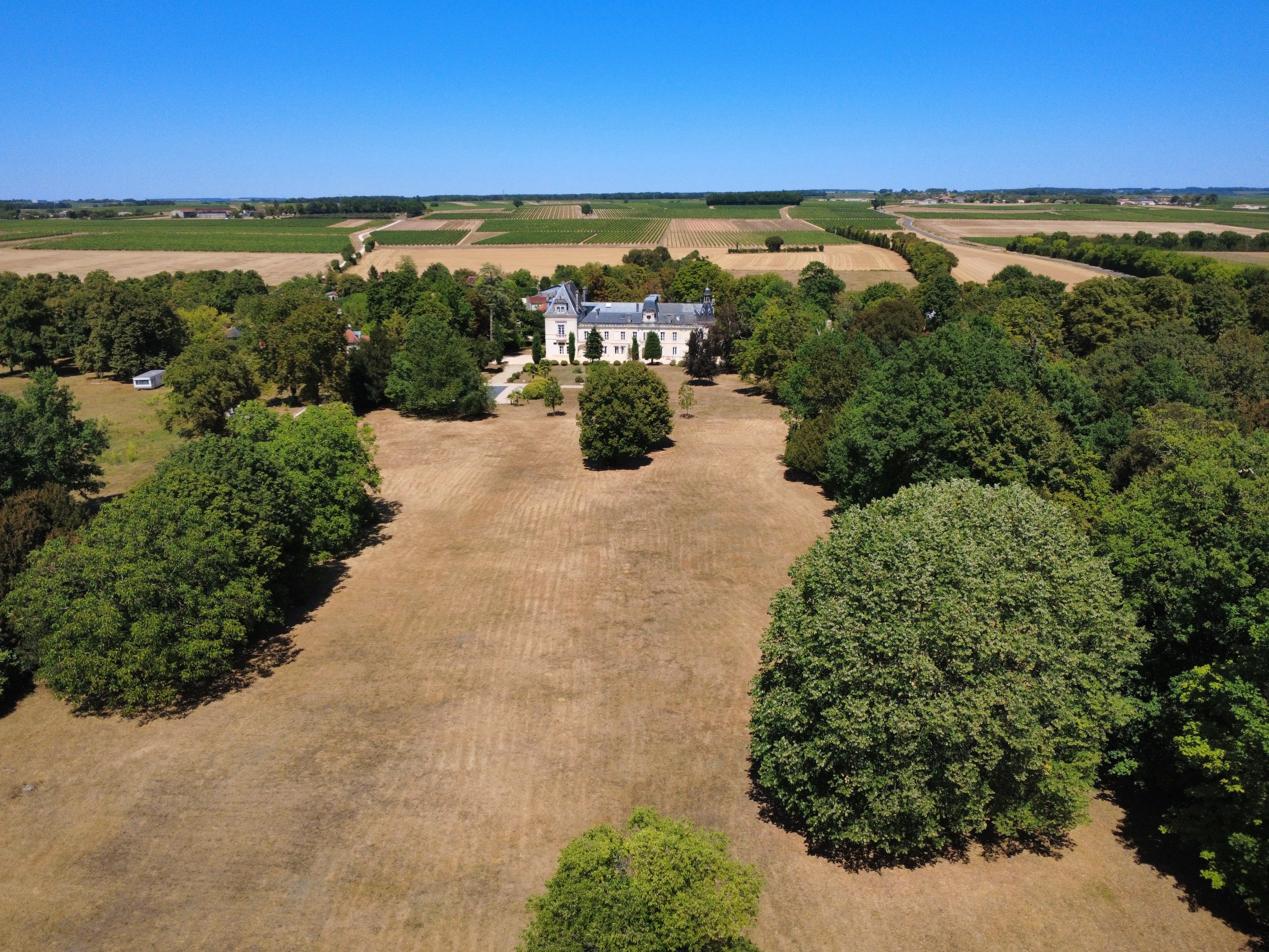 French property for sale in Foussignac, Charente - €1,961,000 - photo 