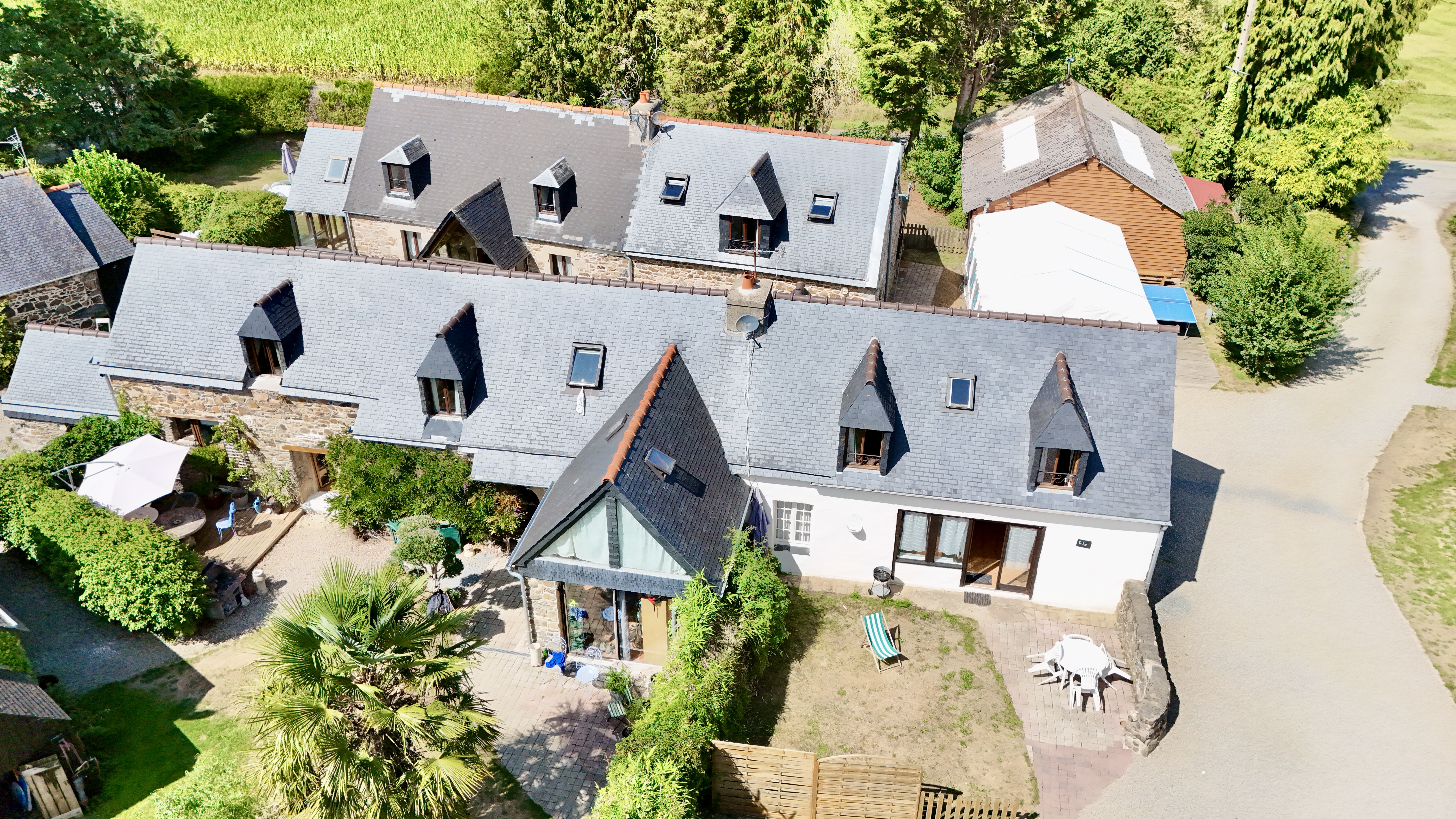 Propriété en France à vendre à Plestin-les-Grèves, Côtes-d'Armor - €760 000 - photo 