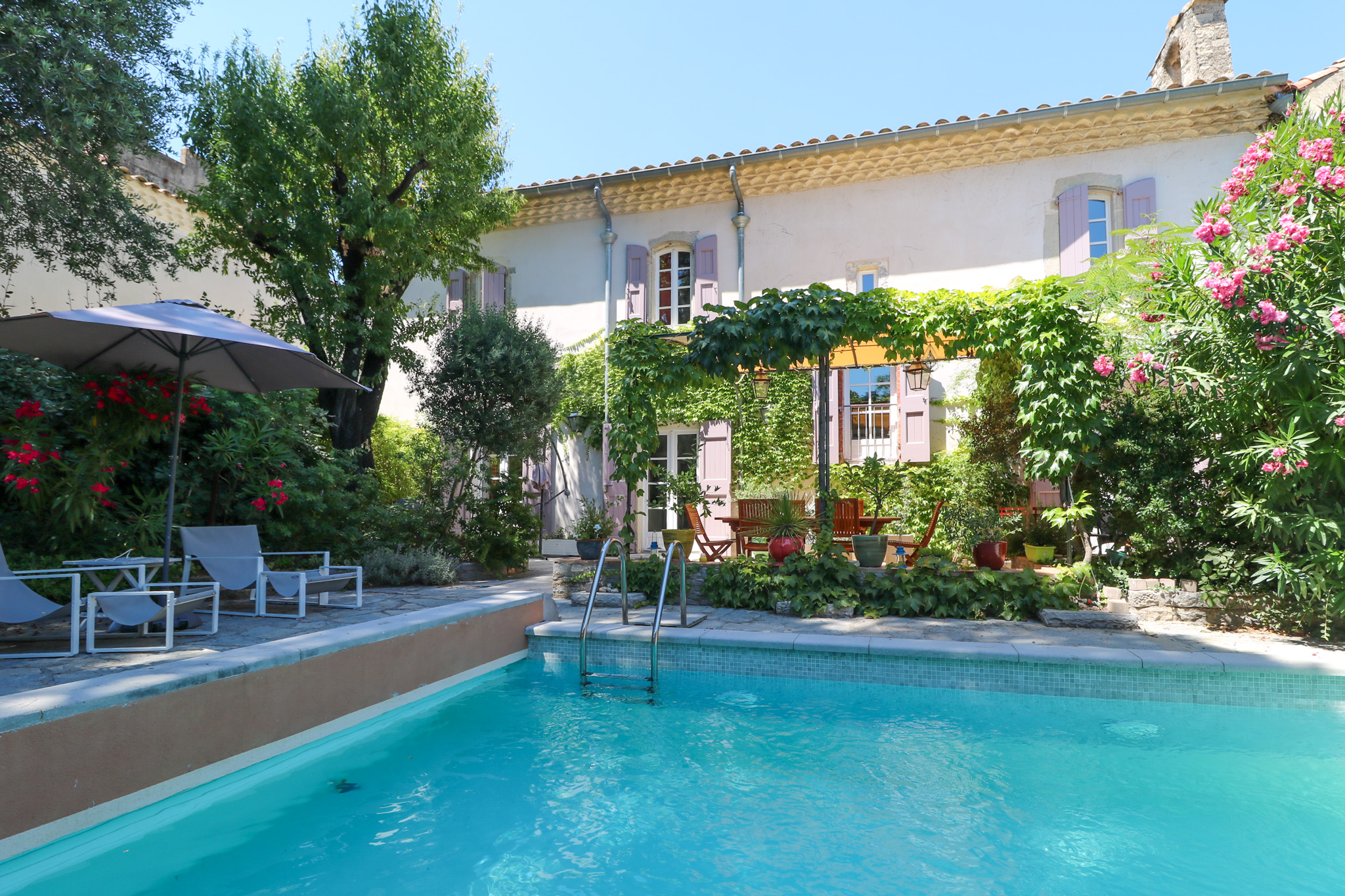 Propriété en France à vendre à Liouc, Gard - €885 000 - photo 