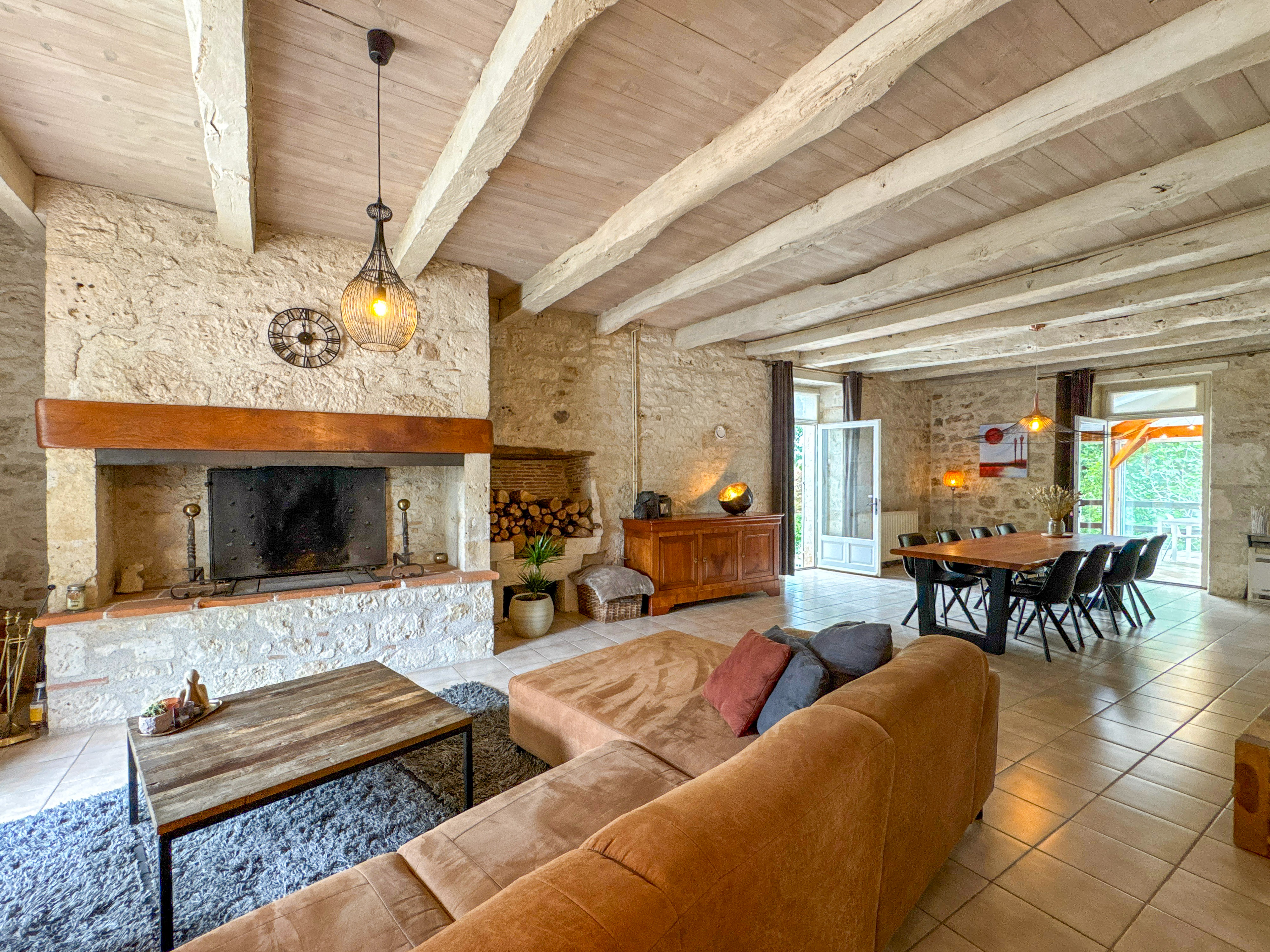 Propriété en France à vendre à Bourg-de-Visa, Tarn-et-Garonne - €595 000 - photo 