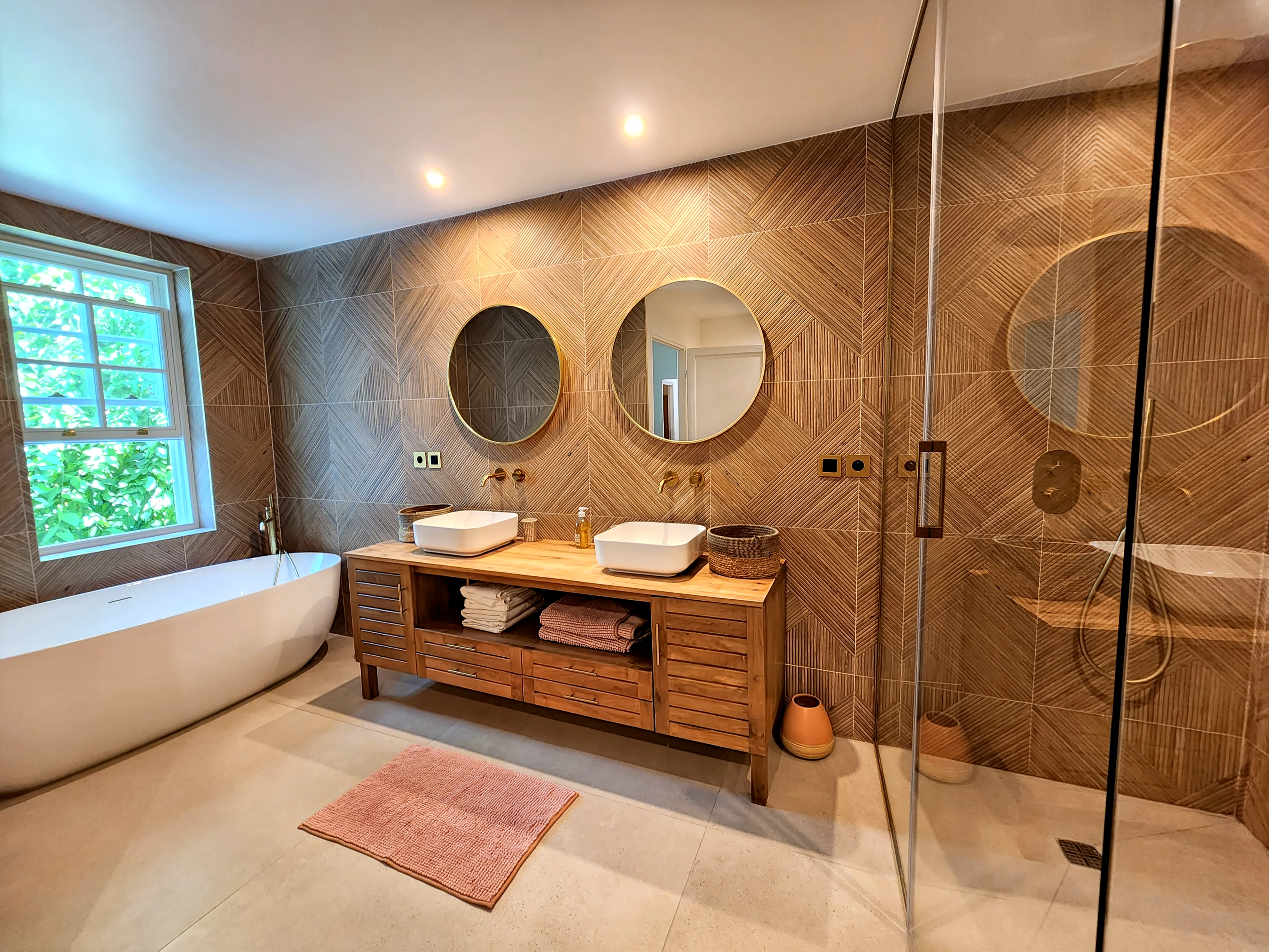 French property for sale in Bordeaux, Gironde - €2,800,000 - photo 