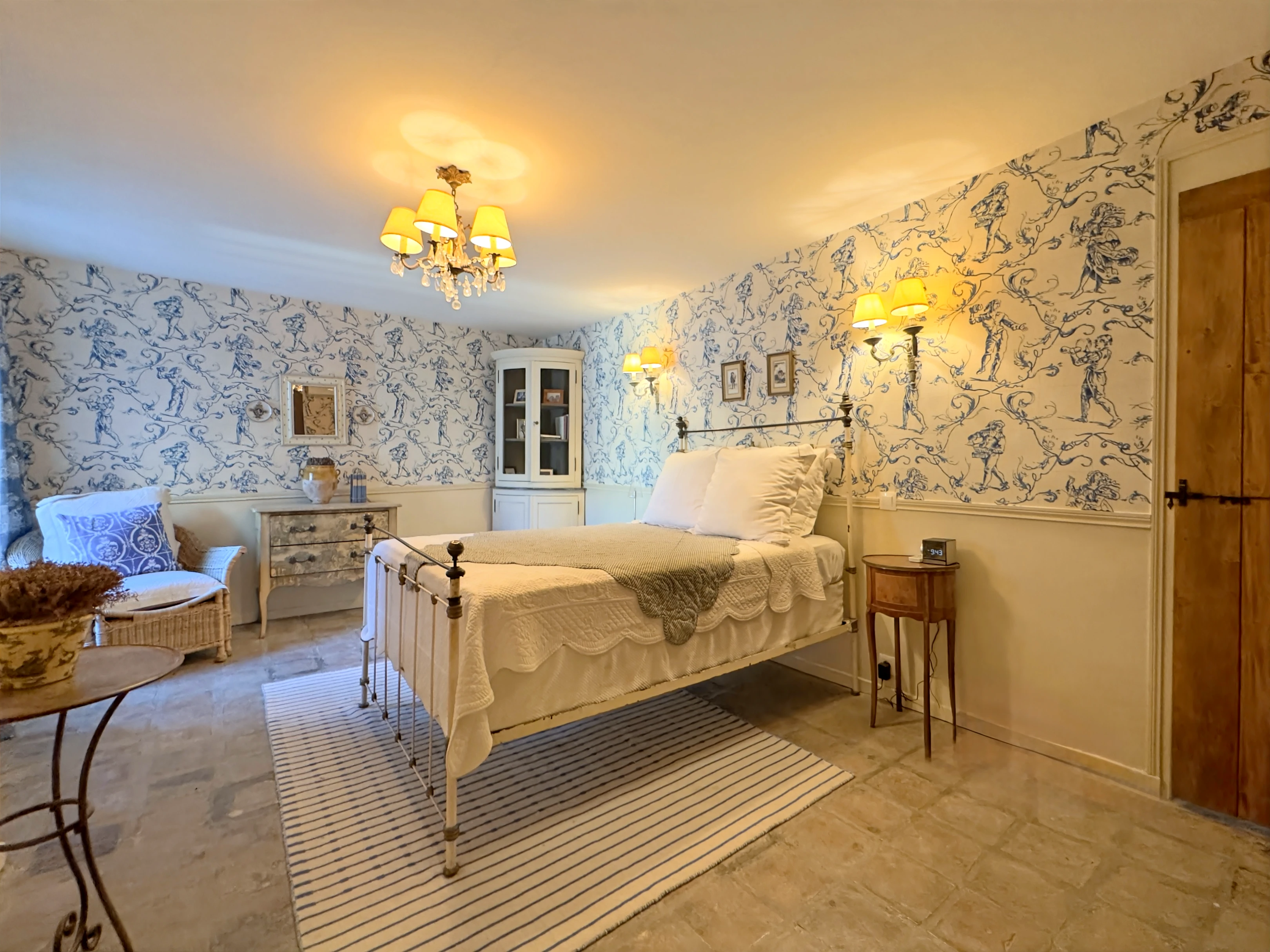 Propriété en France à vendre à Saint-Rémy-de-Provence, Bouches-du-Rhône - €1 550 000 - photo 