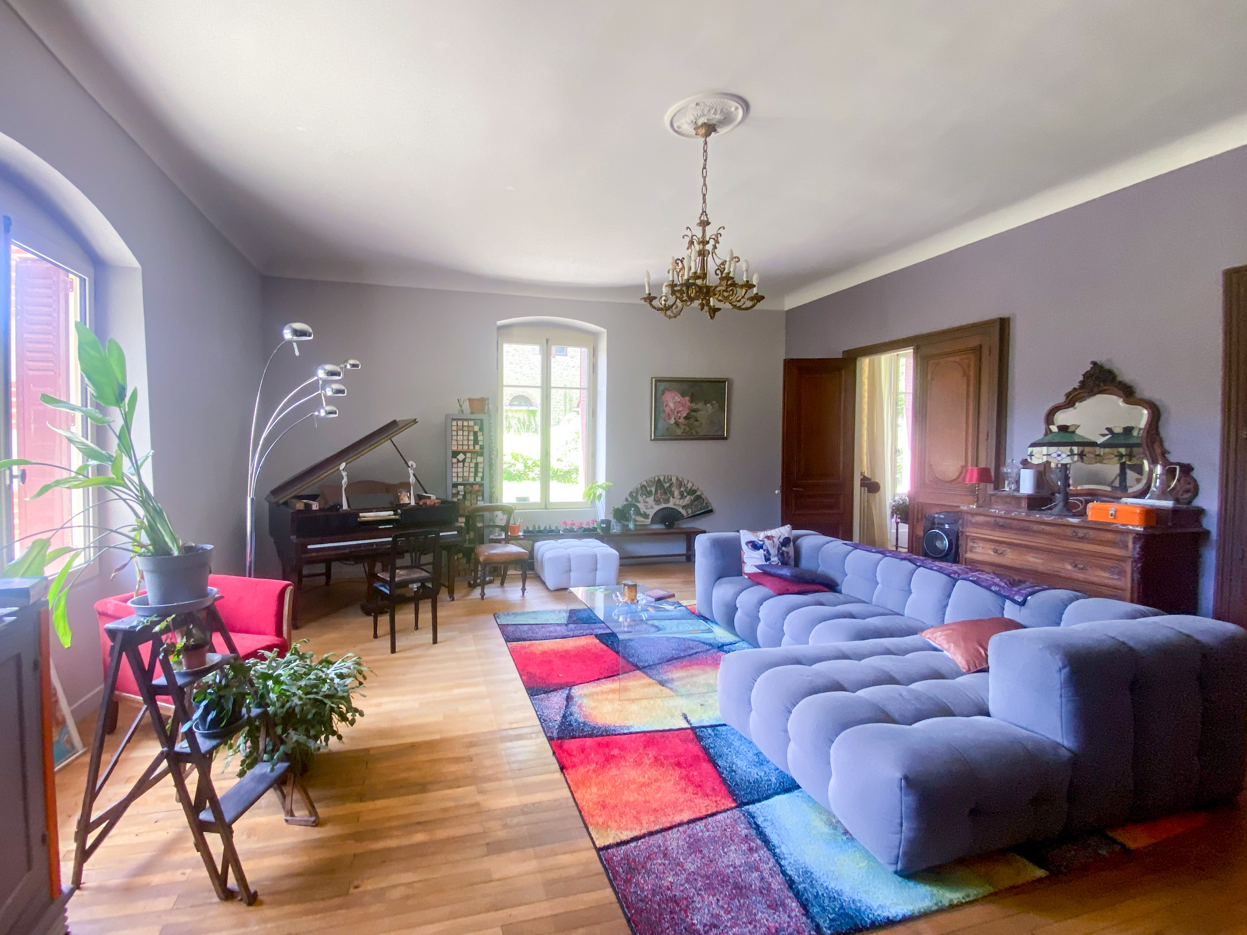 Propriété en France à vendre à Condat-sur-Ganaveix, Corrèze - €649 990 - photo 