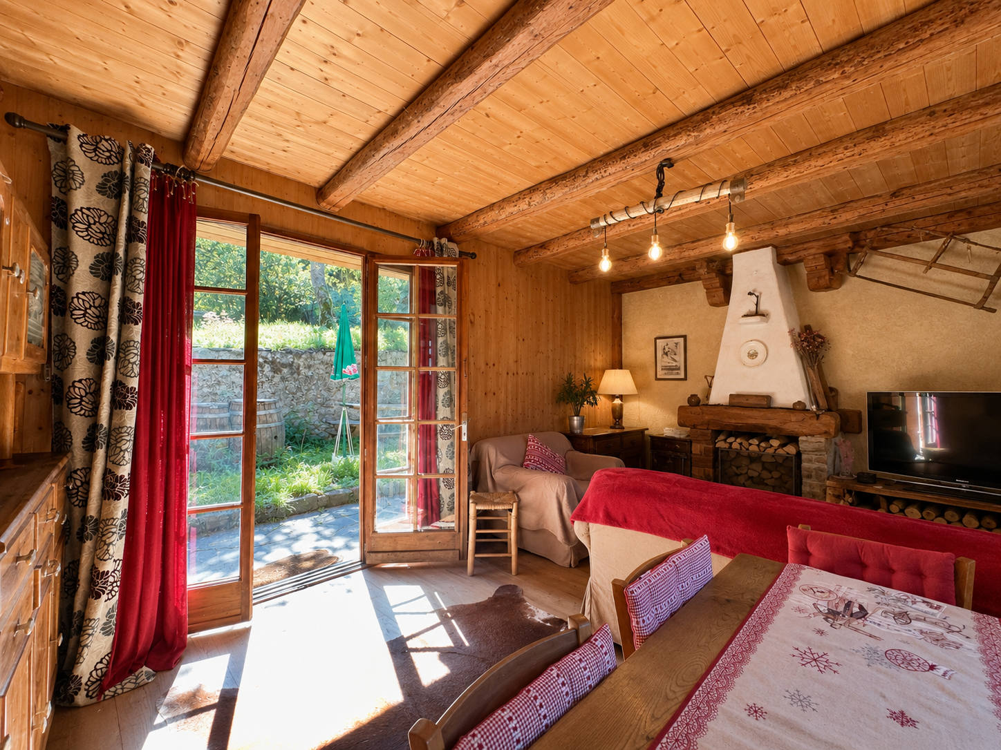 French property for sale in Courchevel, Savoie - €1,155,000 - photo 