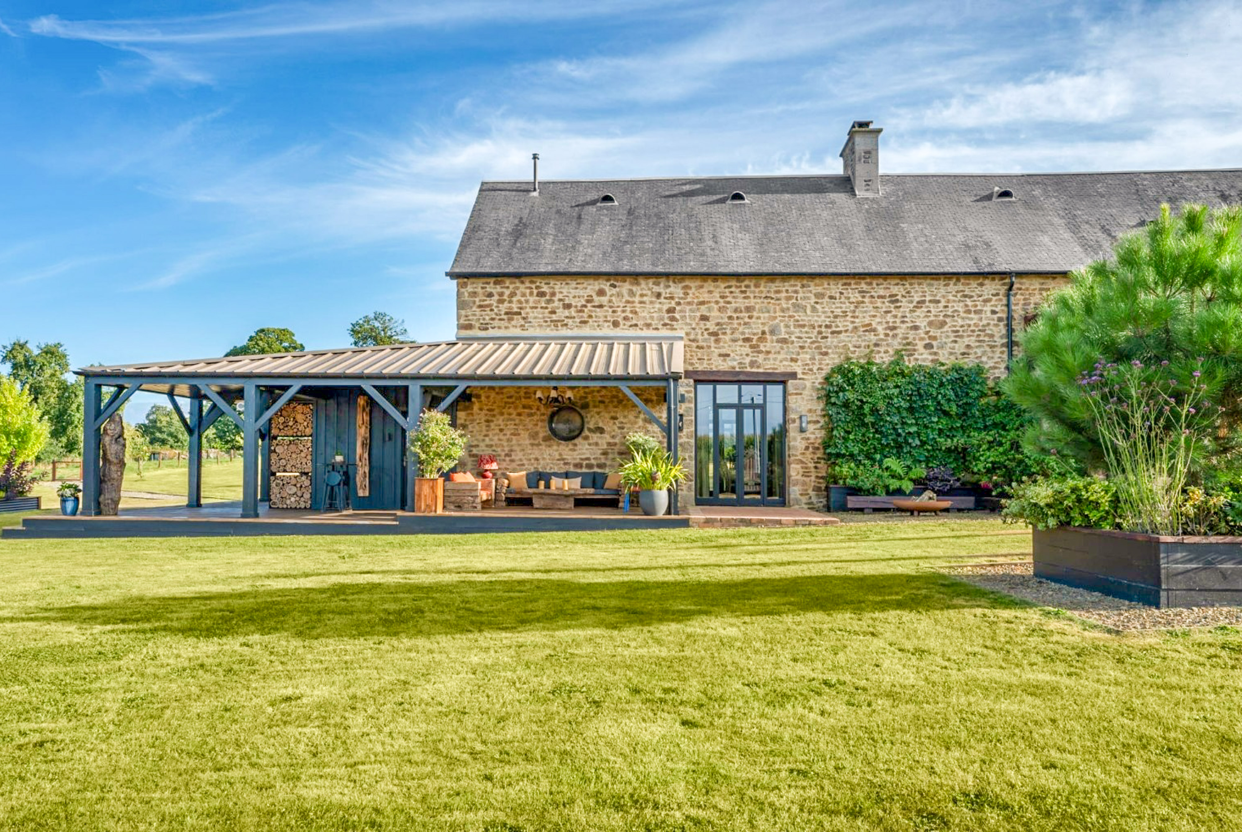 Propriété en France à vendre à Mortain-Bocage, Manche - €725 000 - photo 