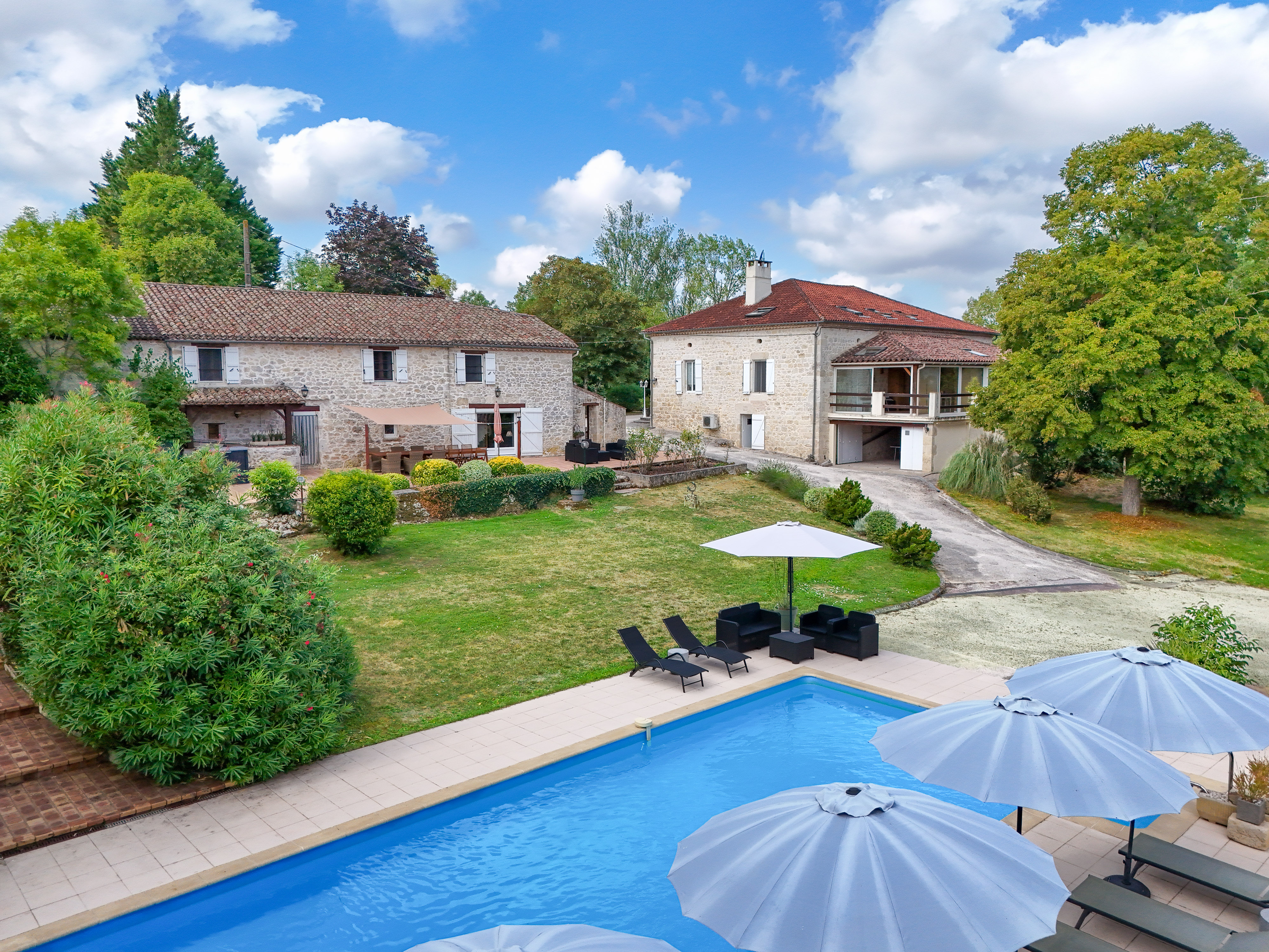 Propriété en France à vendre à Bourg-de-Visa, Tarn-et-Garonne - €595 000 - photo 