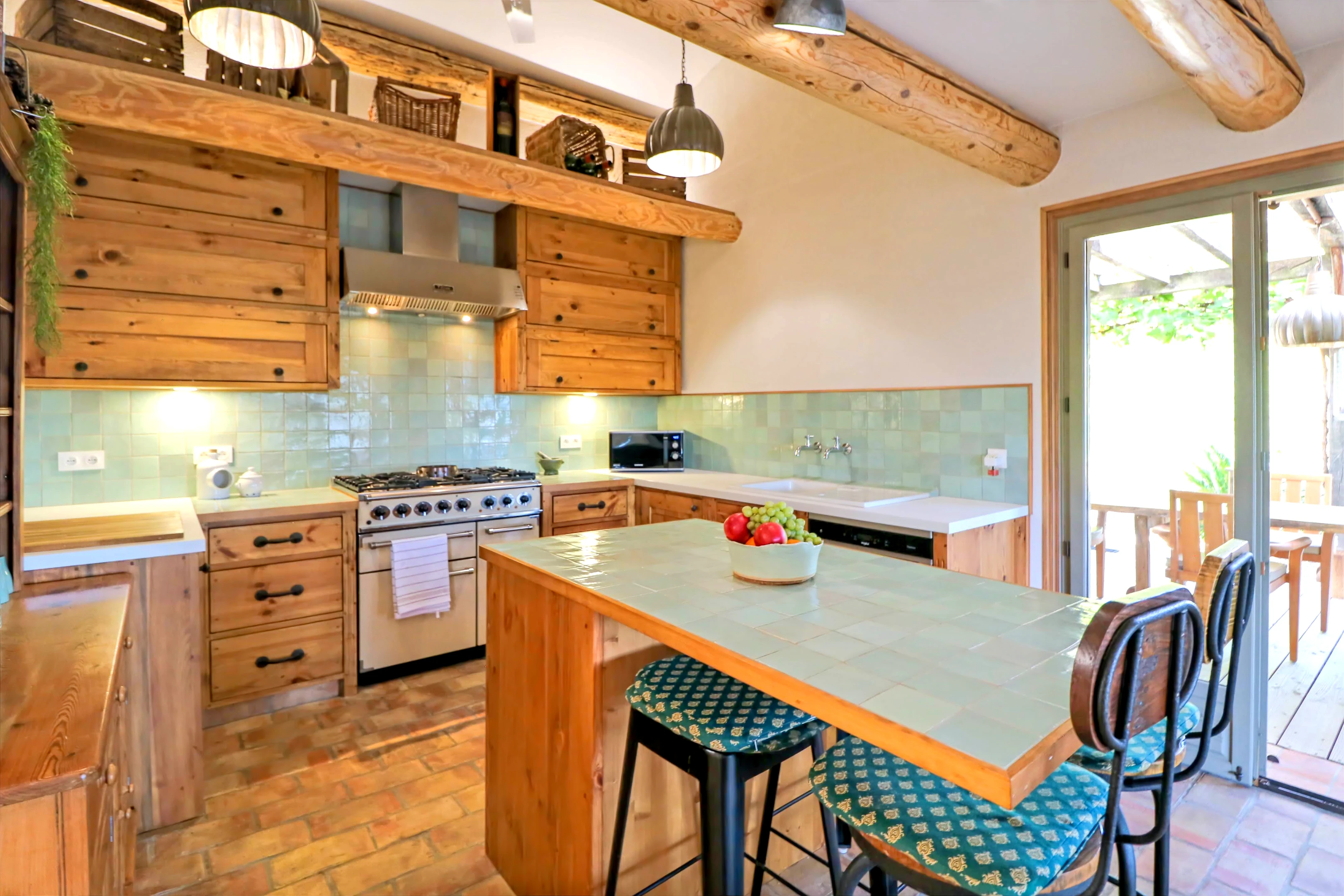 French property for sale in Uzès, Gard - €495,000 - photo 