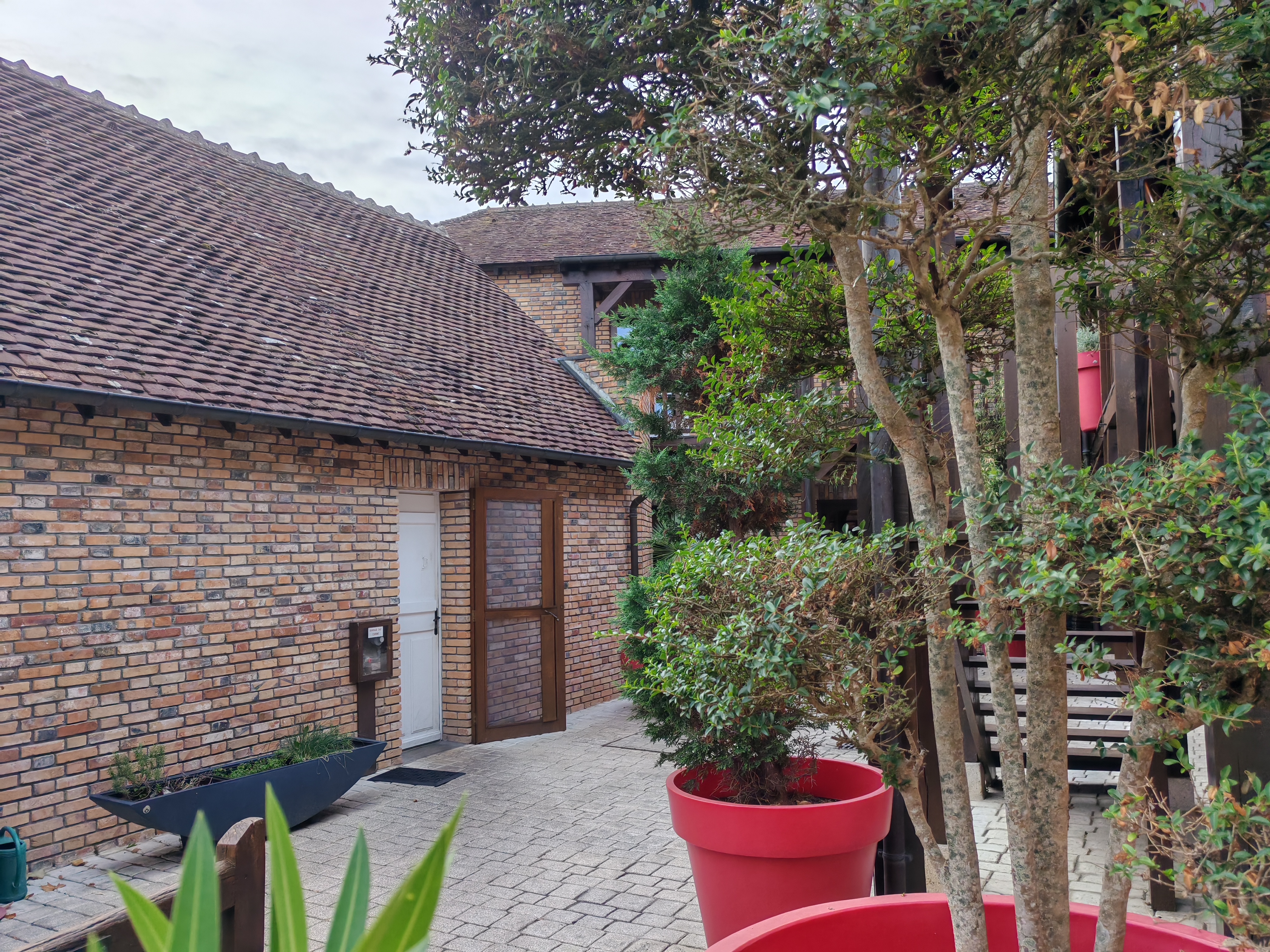 Propriété en France à vendre à Lamotte-Beuvron, Loir-et-Cher - €1 275 000 - photo 