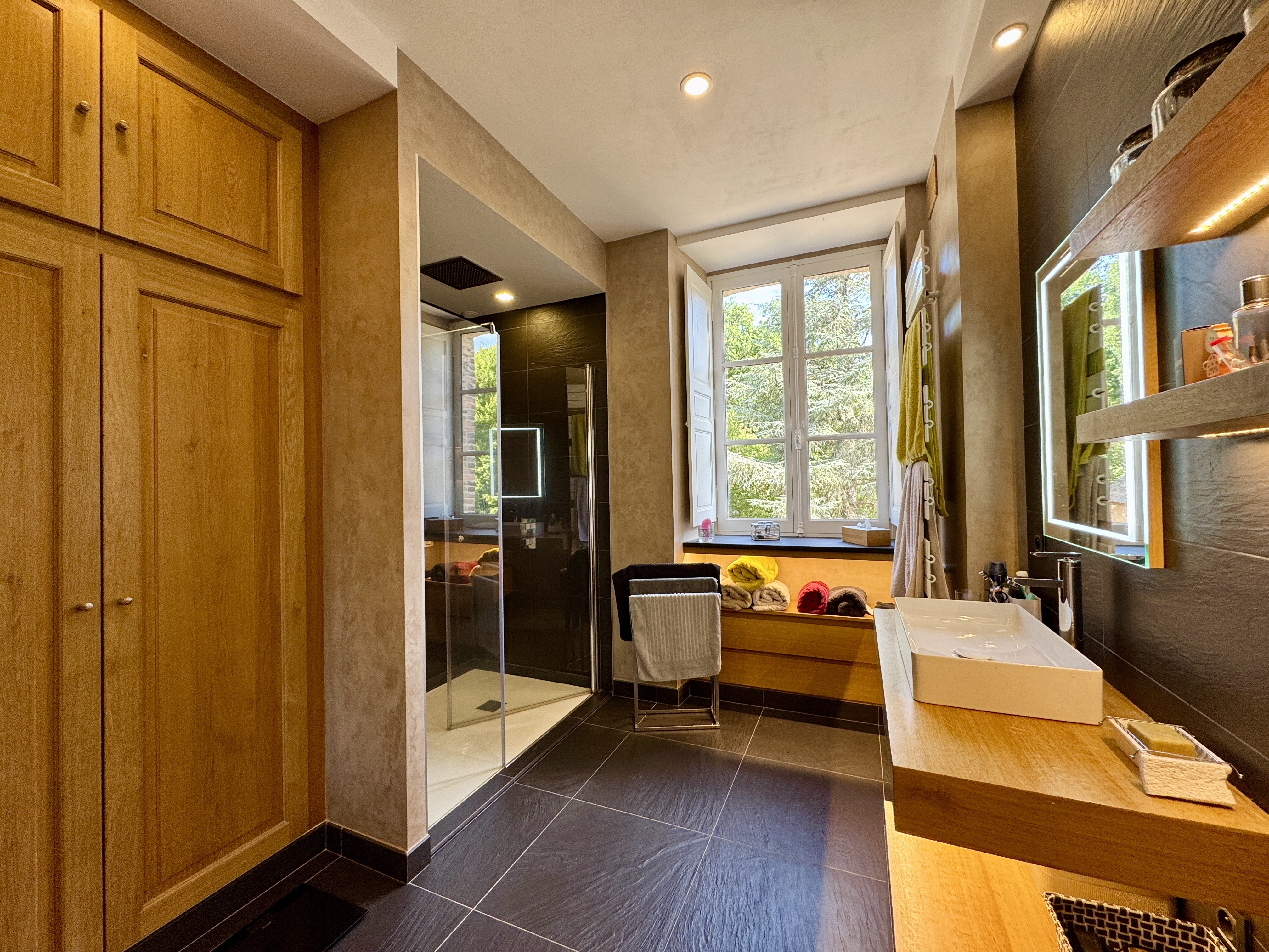 French property for sale in Ombrée d'Anjou, Maine-et-Loire - €1,250,000 - photo 