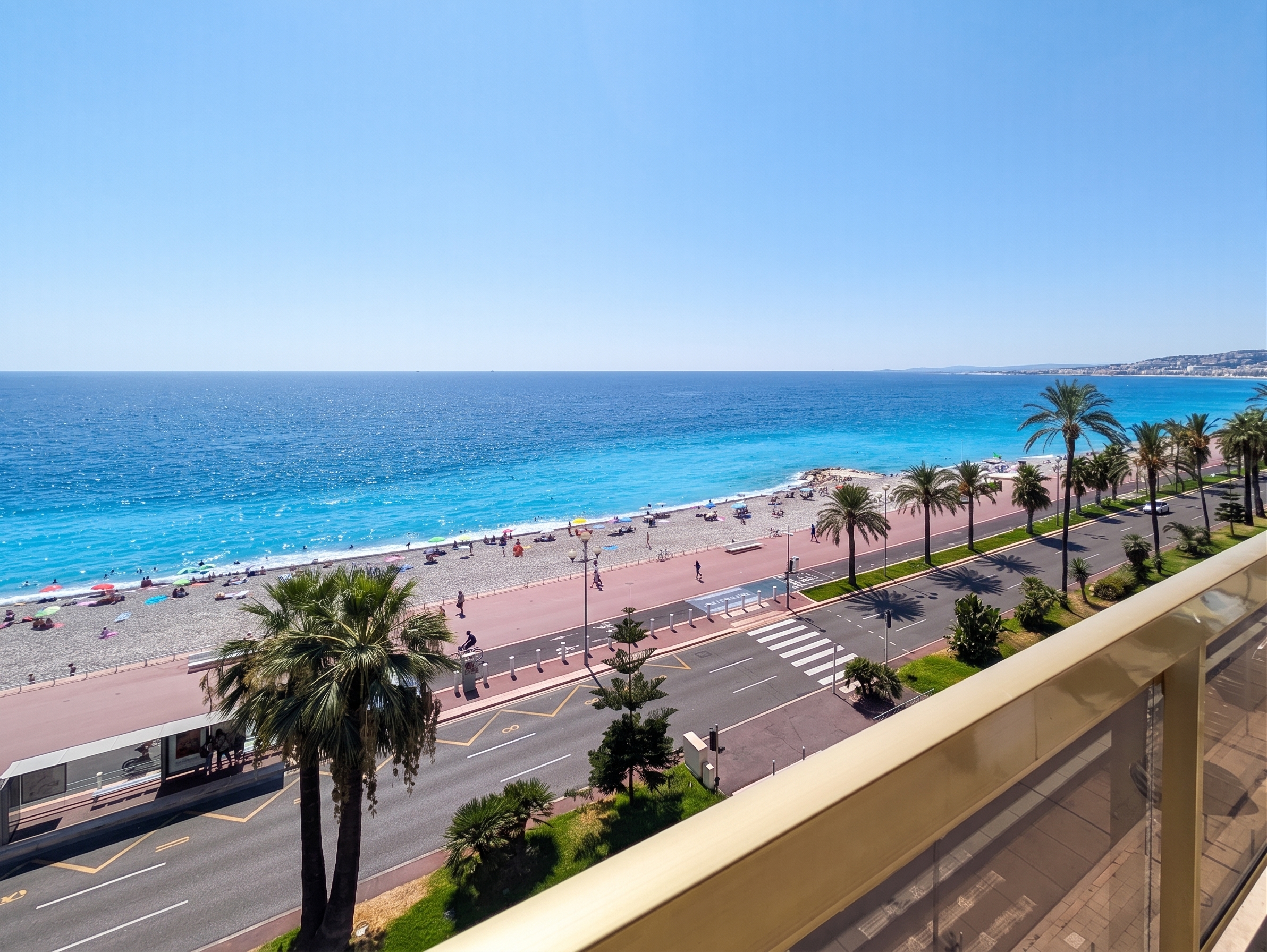 Propriété en France à vendre à Nice, Alpes-Maritimes - €2 100 000 - photo 
