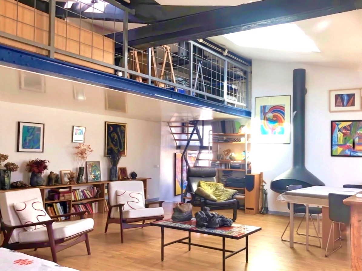 French property for sale in Paris, Paris - €1,160,000 - photo 