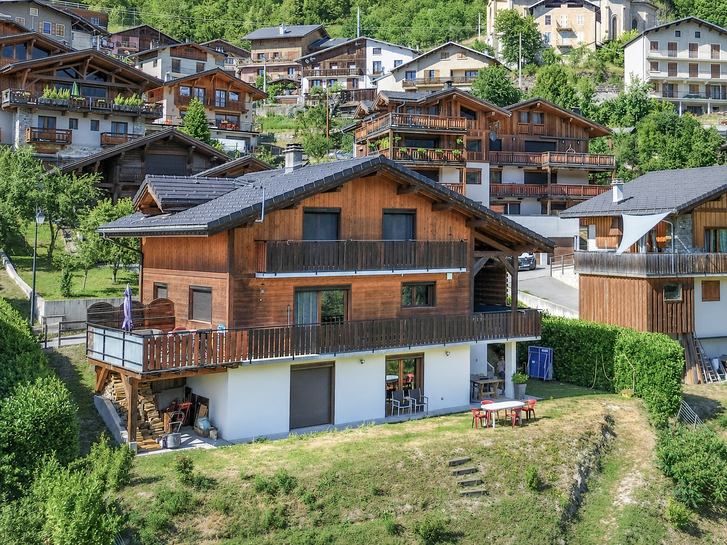 French property for sale in Montagny, Savoie - €999,000 - photo 