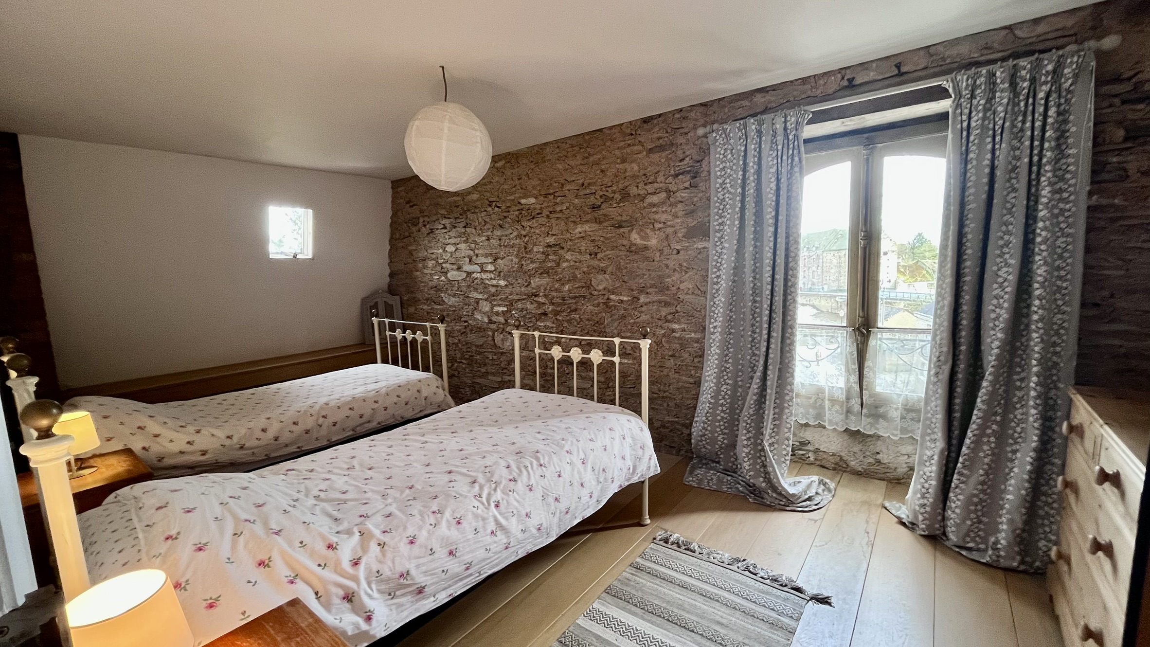 Propriété en France à vendre à Malestroit, Morbihan - €945 000 - photo 