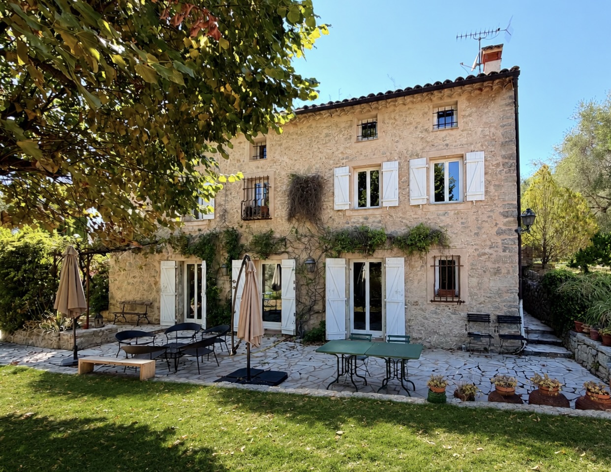 Propriété en France à vendre à Grasse, Alpes-Maritimes - €900 000 - photo 