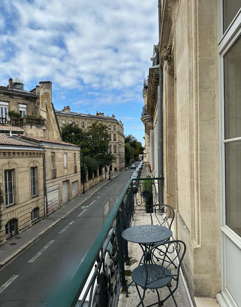 French property for sale in Bordeaux, Gironde - €880,000 - photo 