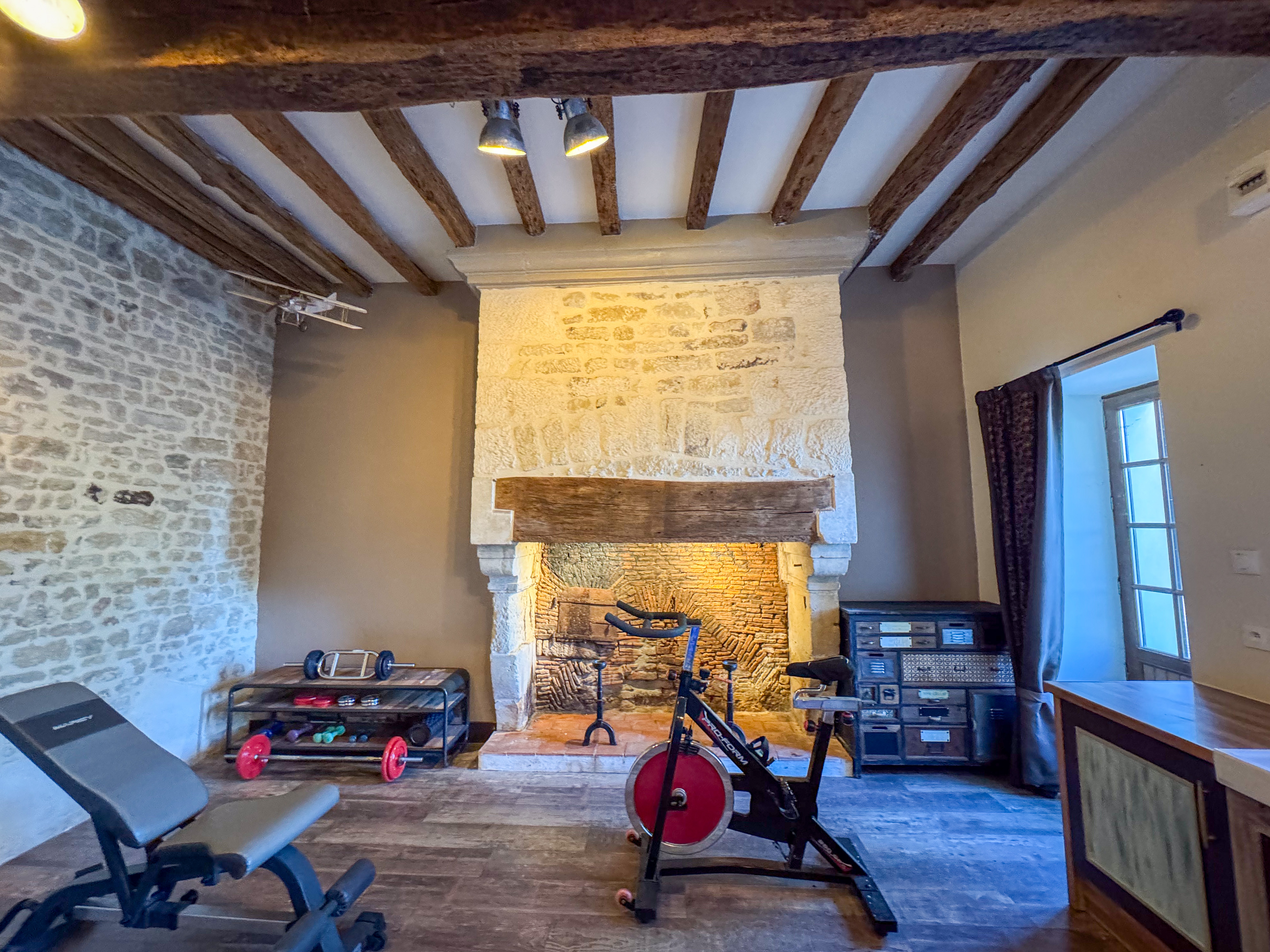 French property for sale in Saint-Hilaire-des-Loges, Vendée - €689,000 - photo 