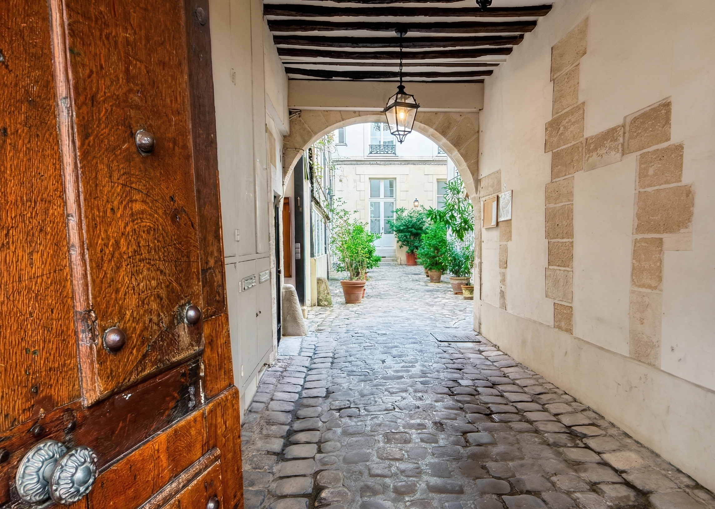 Propriété en France à vendre à Paris 4e Arrondissement, Paris - €895 000 - photo 
