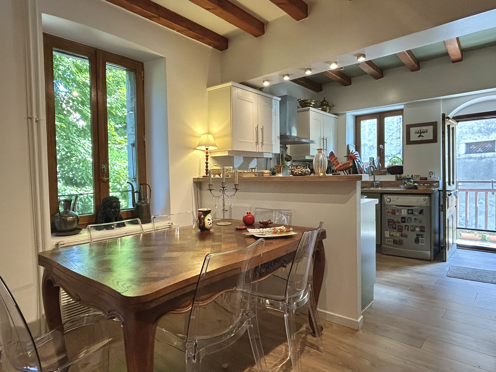 French property for sale in Talloires, Haute-Savoie - €899,000 - photo 