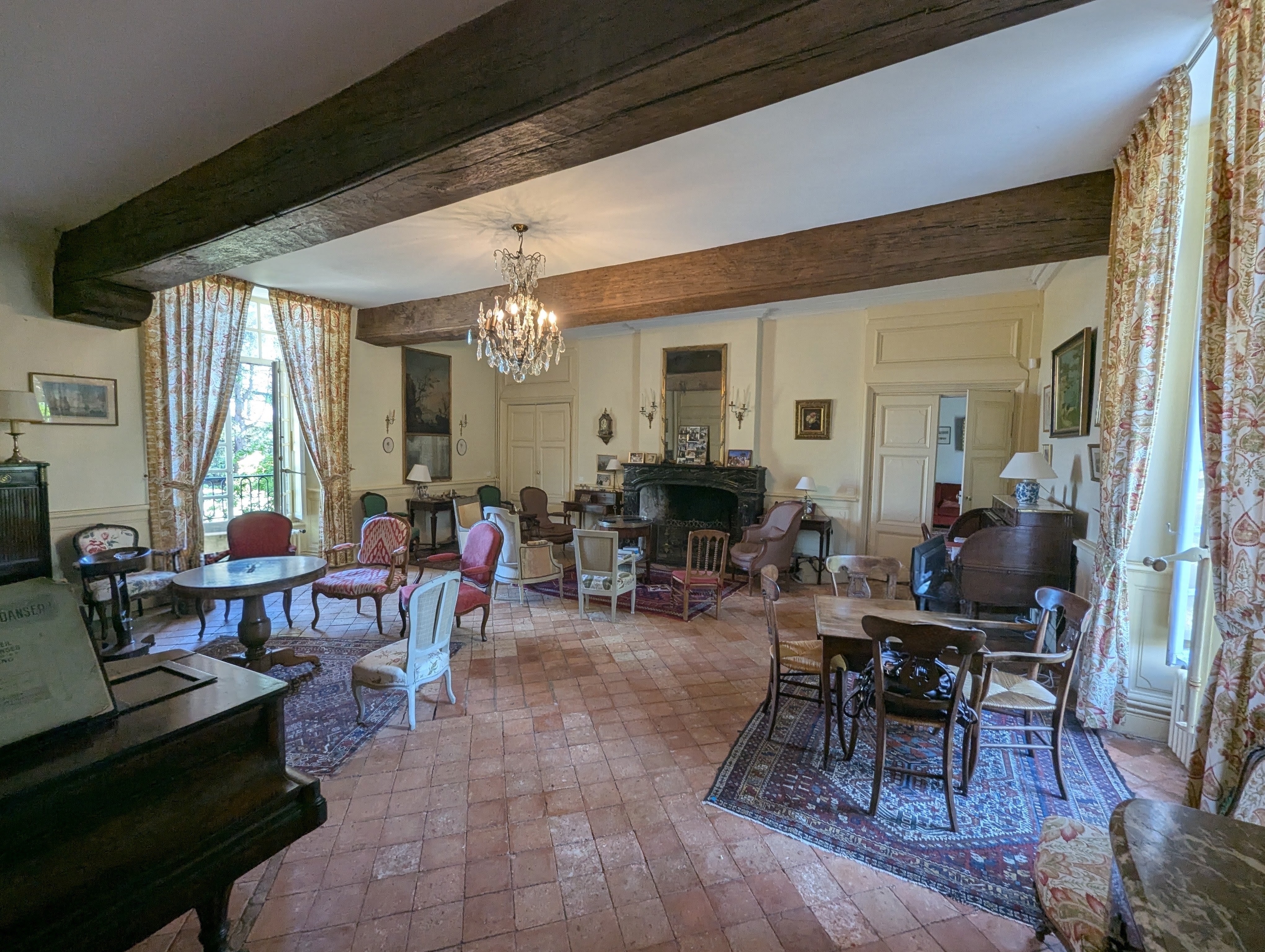 French property for sale in Le Loroux-Bottereau, Loire-Atlantique - €982,000 - photo 
