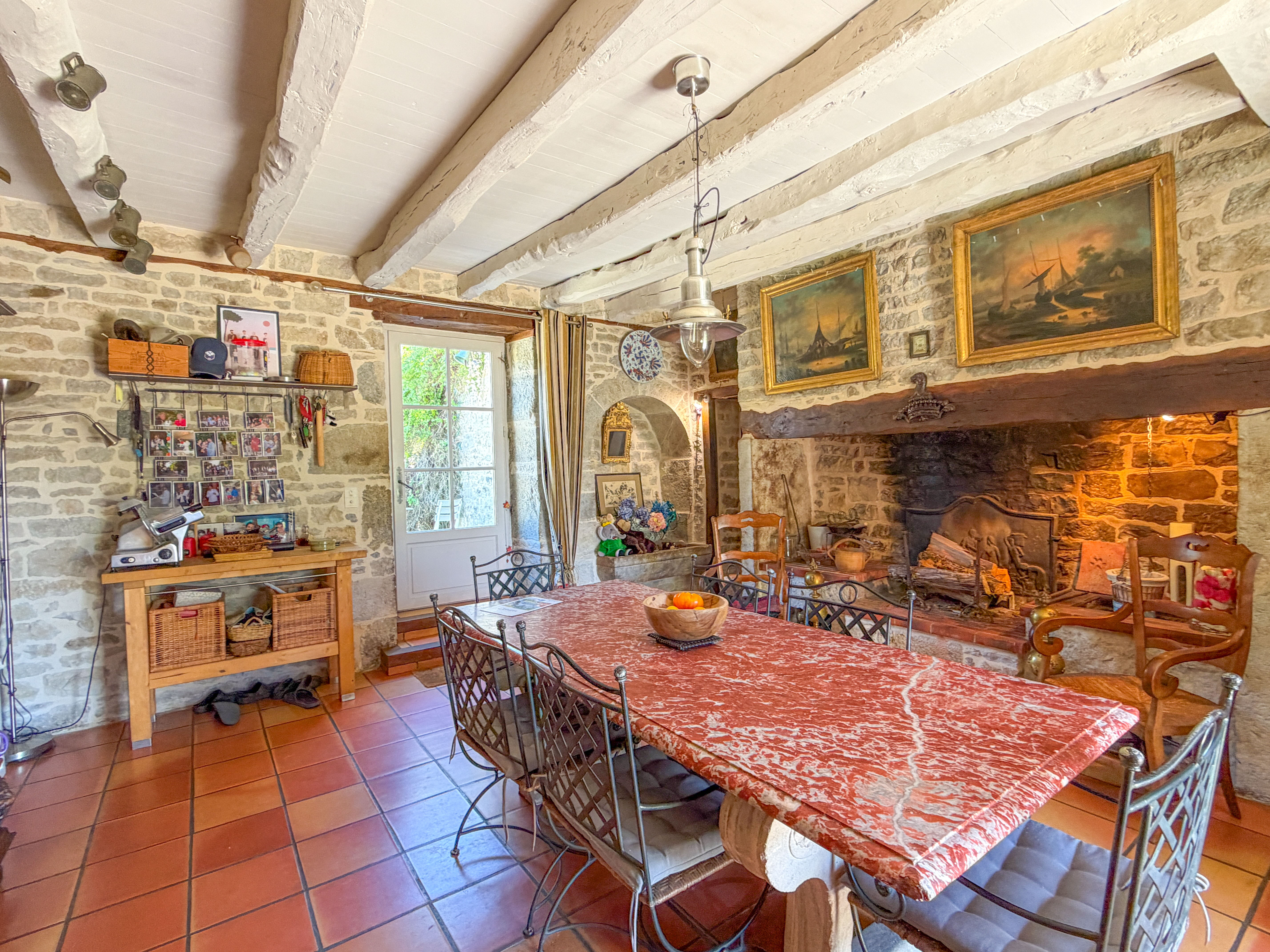 French property for sale in Séniergues, Lot - €1,038,000 - photo 