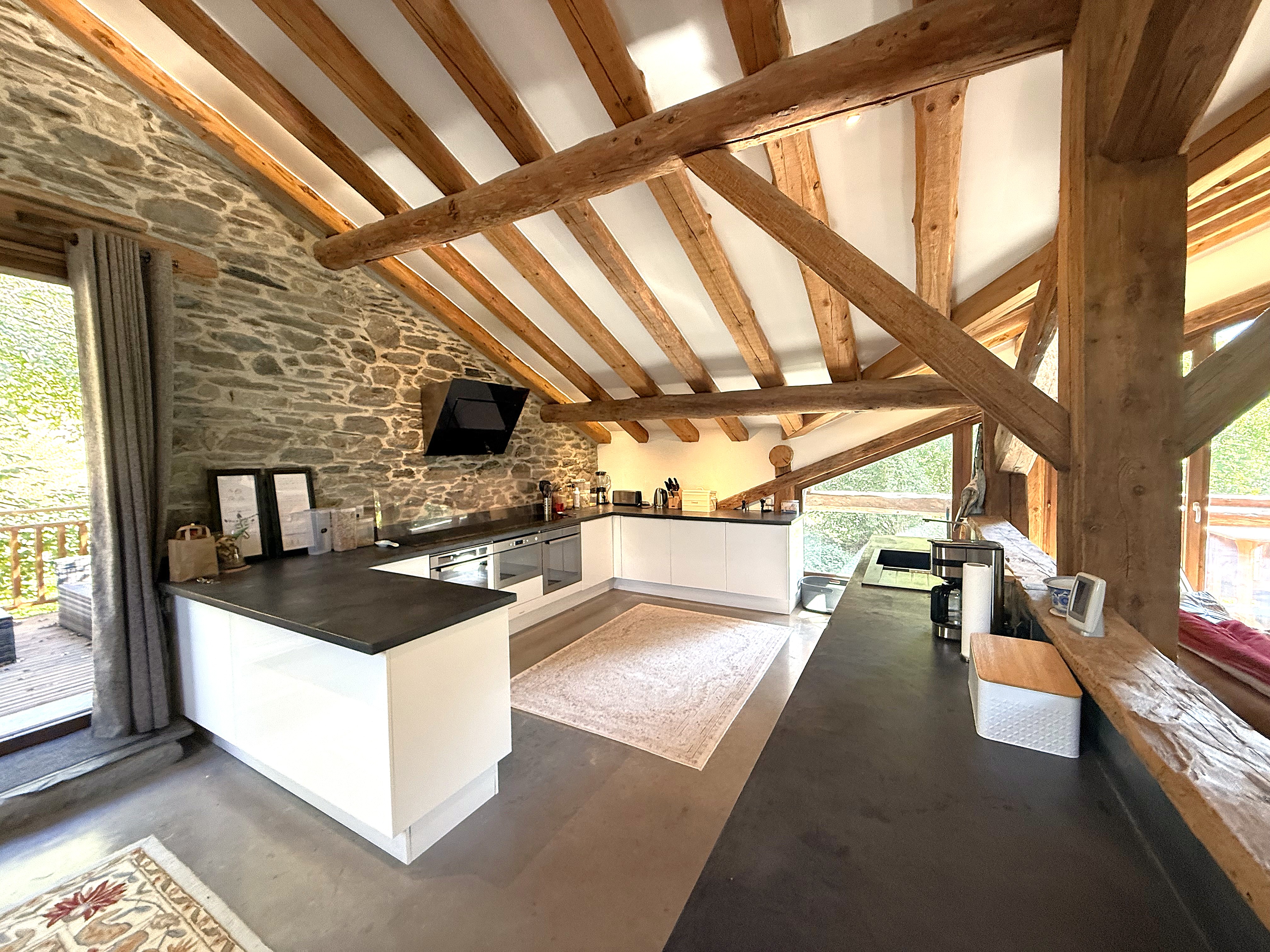 Propriété en France à vendre à Séez, Savoie - €1 695 000 - photo 