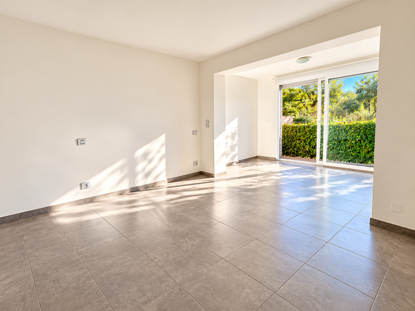 Propriété en France à vendre à Antibes, Alpes-Maritimes - €1 090 000 - photo 
