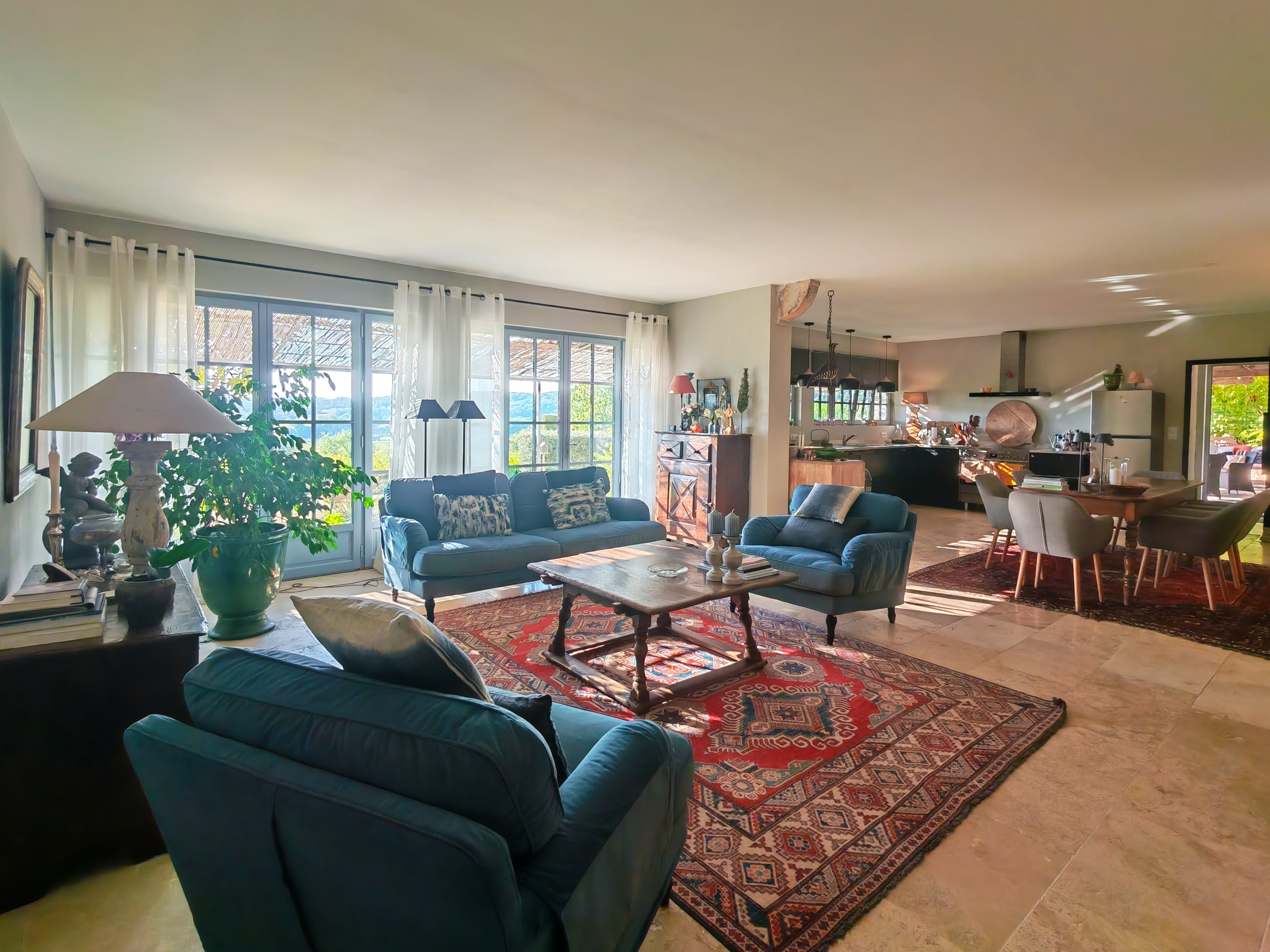 French property for sale in Uzès, Gard - €1,350,000 - photo 