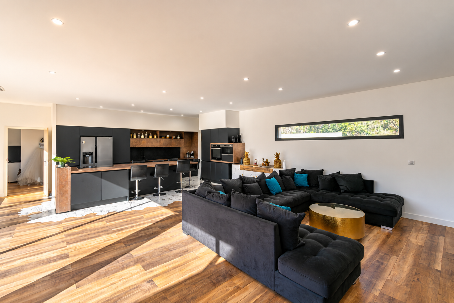 French property for sale in Narbonne, Aude - €485,000 - photo 