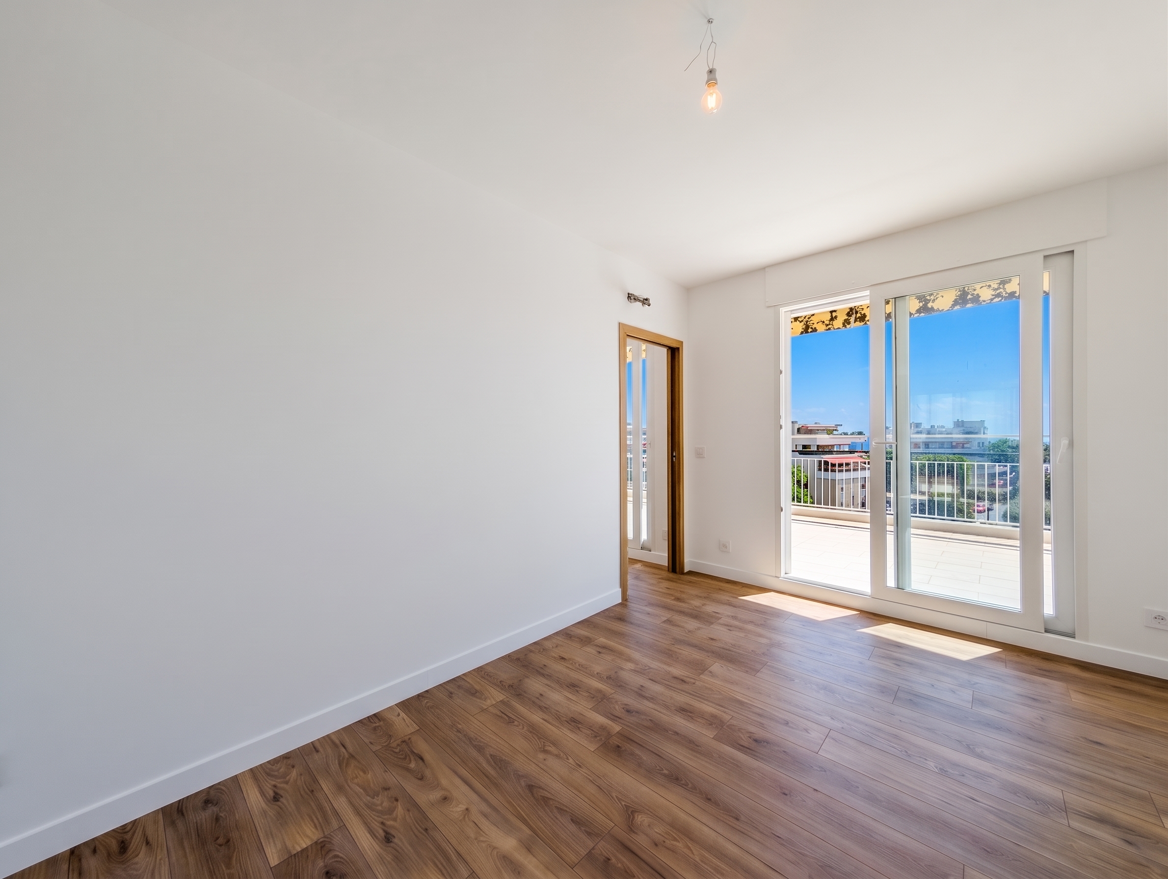 French property for sale in Nice, Alpes-Maritimes - €790,000 - photo 