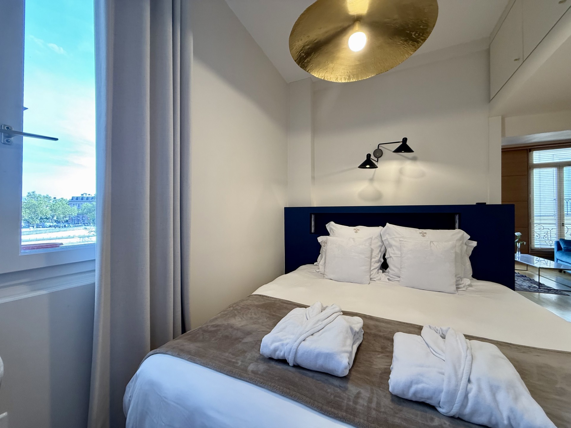 French property for sale in Paris 4e Arrondissement, Paris - €697,000 - photo 