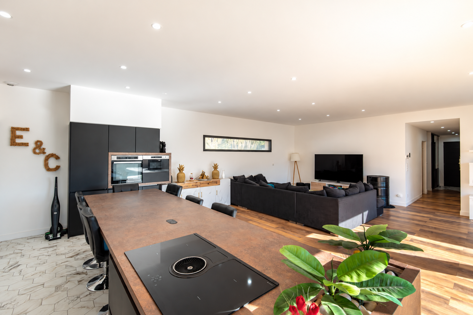 French property for sale in Narbonne, Aude - €485,000 - photo 