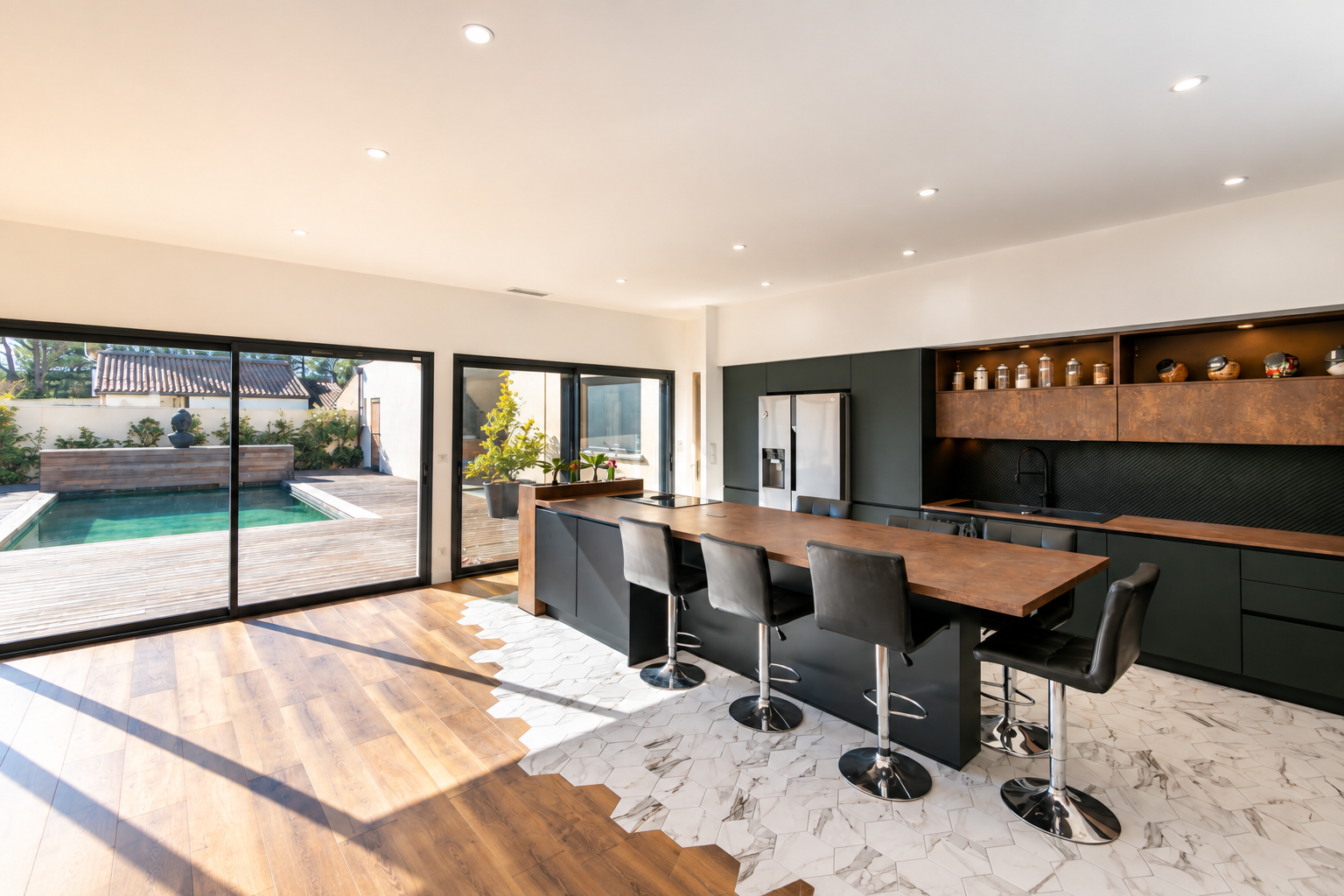 French property for sale in Narbonne, Aude - €485,000 - photo 