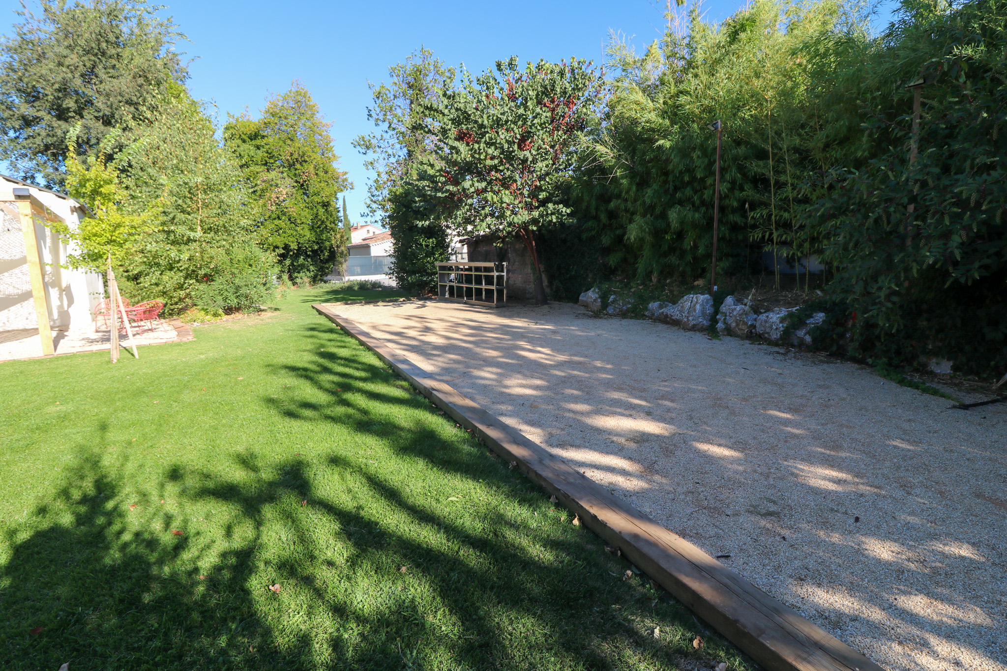 Propriété en France à vendre à Alès, Gard - €645 000 - photo 