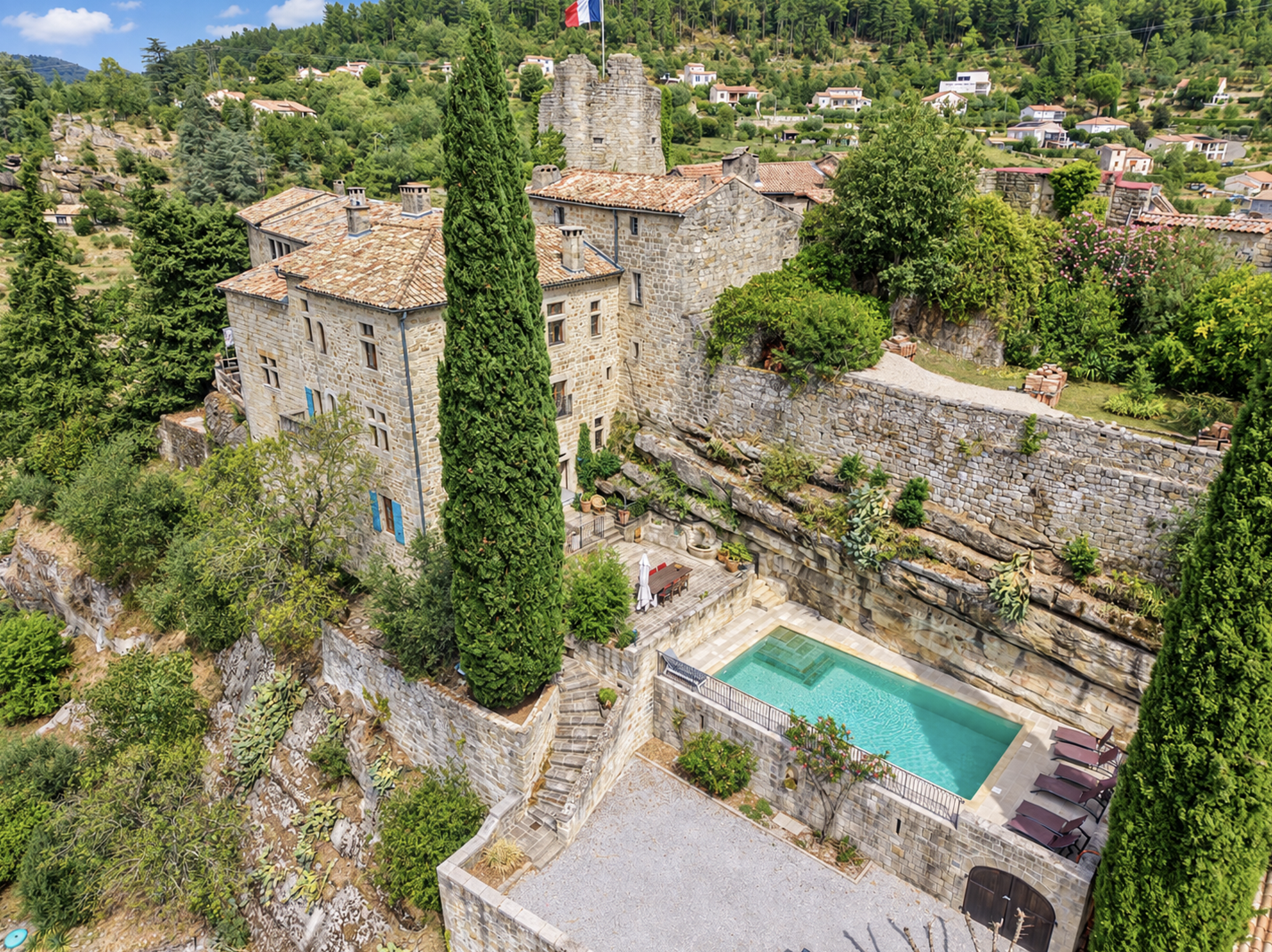 French property for sale in Ucel, Ardèche - €1,250,000 - photo 