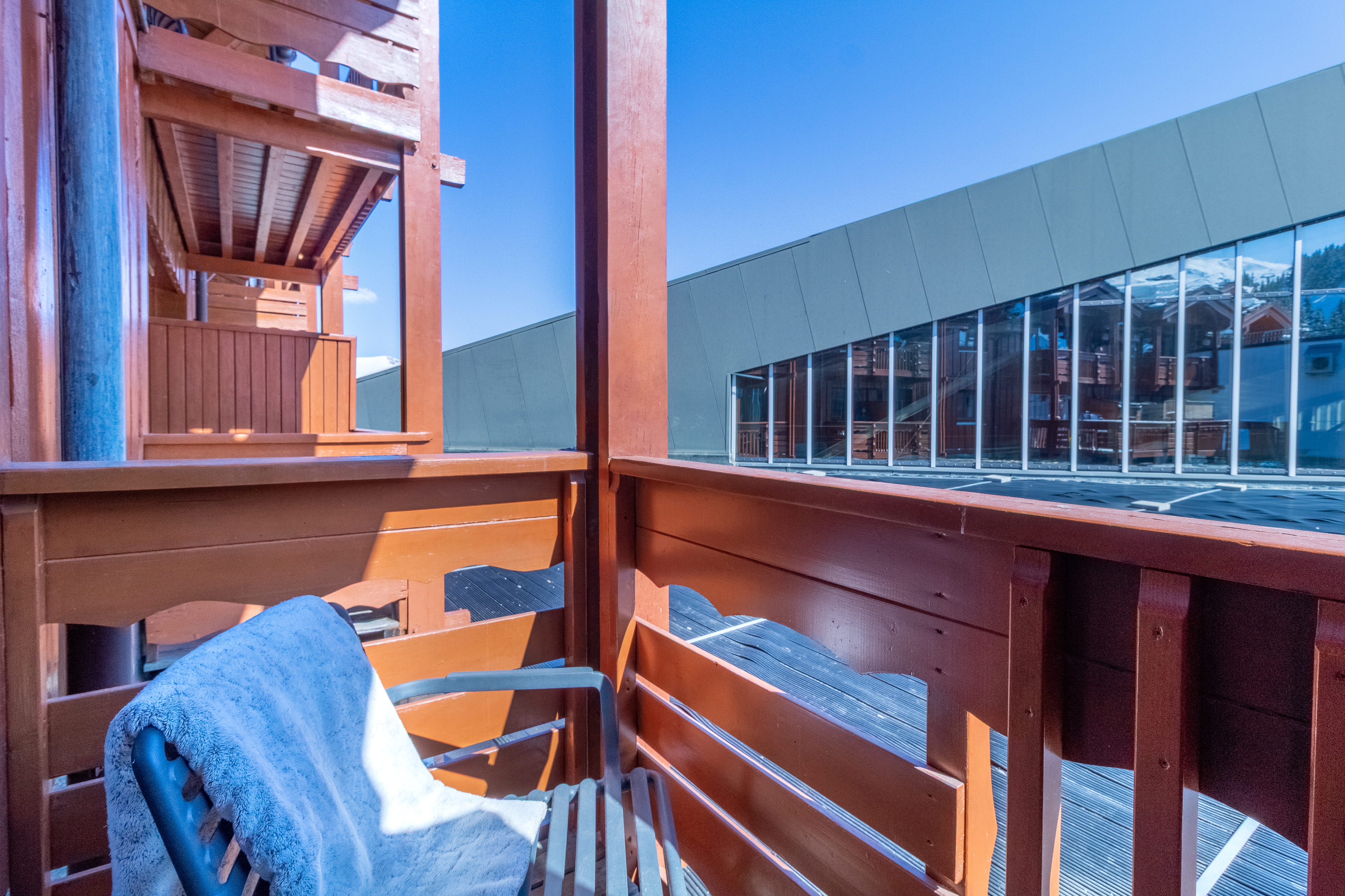 French property for sale in Courchevel, Savoie - €1,485,000 - photo 