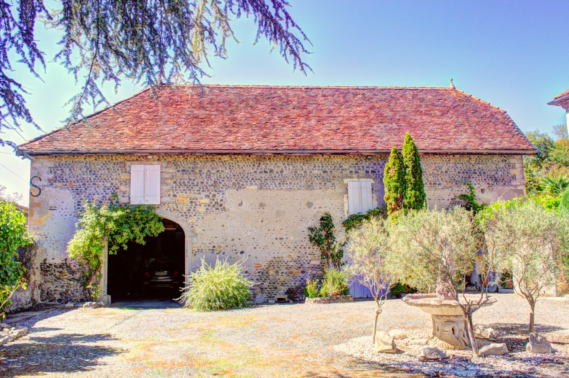 Propriété en France à vendre à Orthez, Pyrénées-Atlantiques - €519 400 - photo 