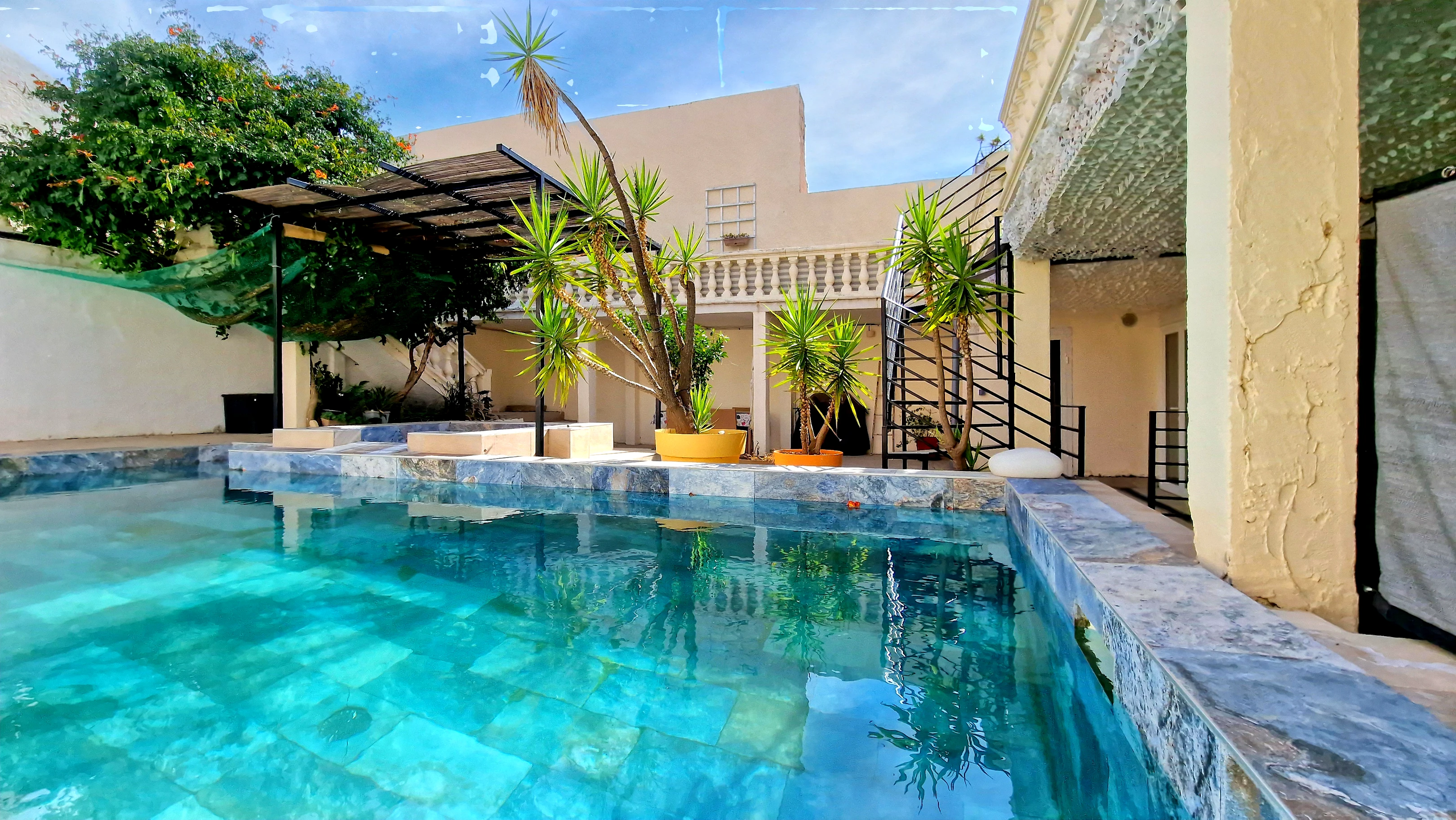 Propriété en France à vendre à Narbonne, Aude - €720 000 - photo 