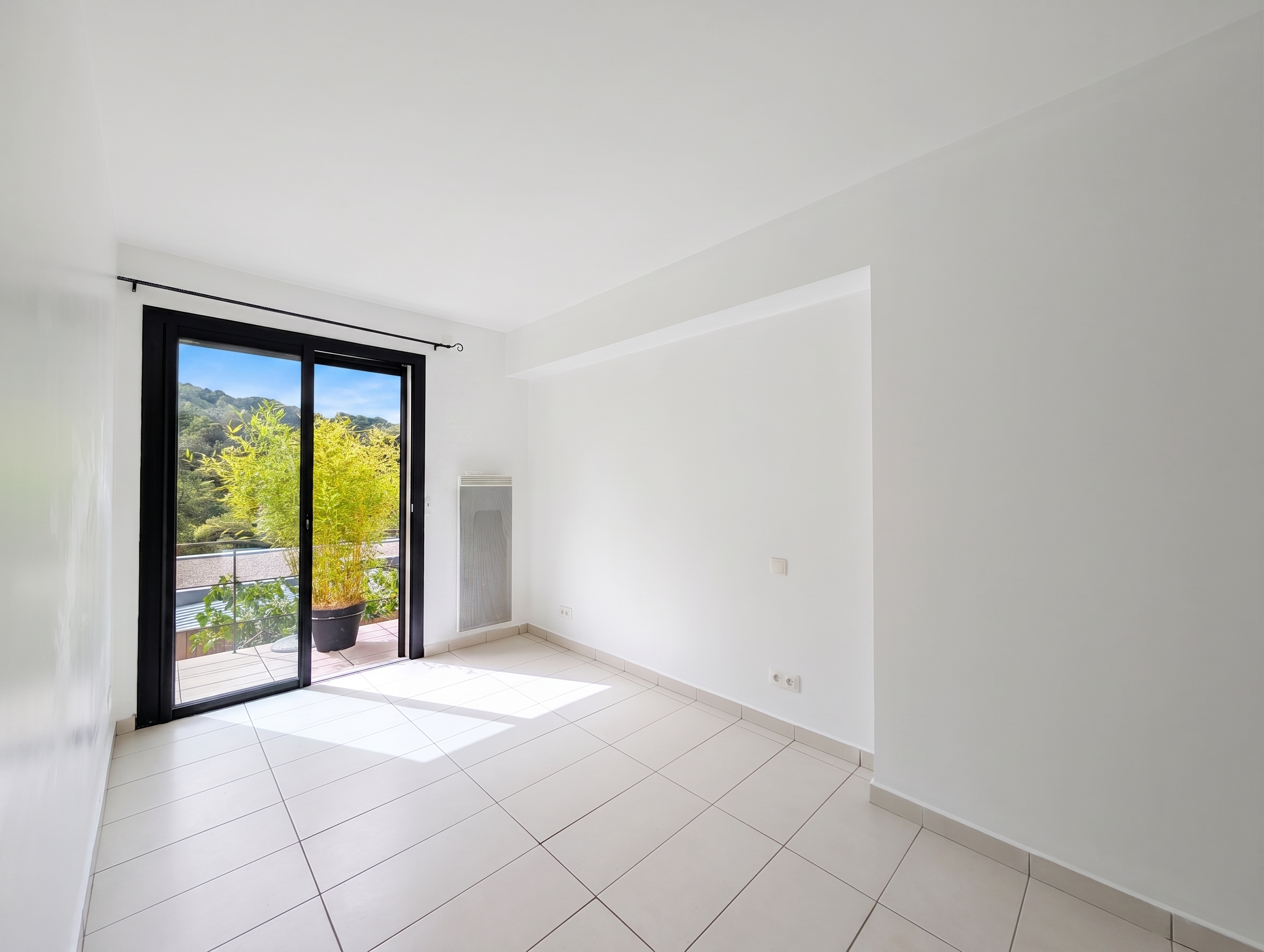 Propriété en France à vendre à Valbonne, Alpes-Maritimes - €945 000 - photo 