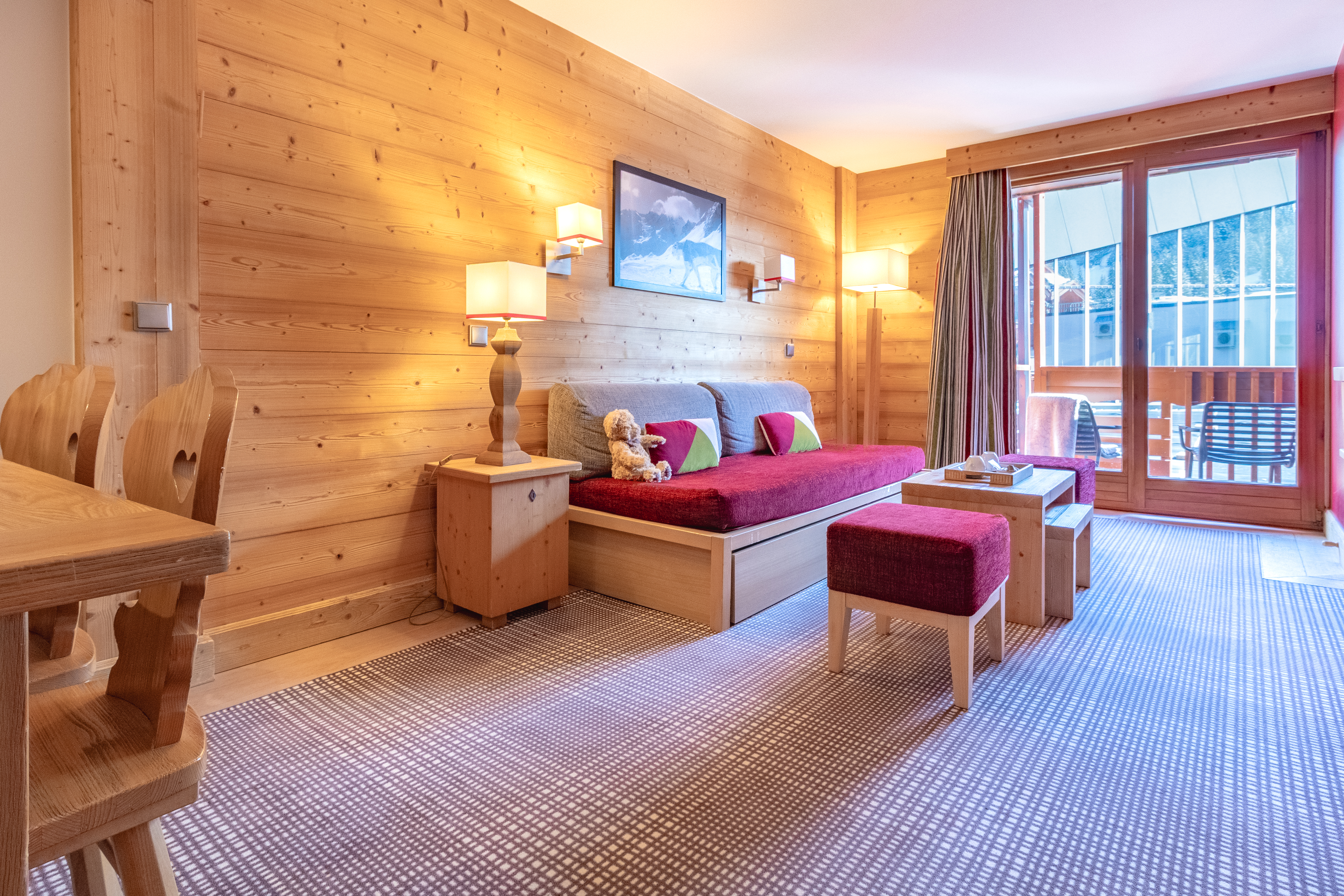 French property for sale in Courchevel, Savoie - €1,485,000 - photo 