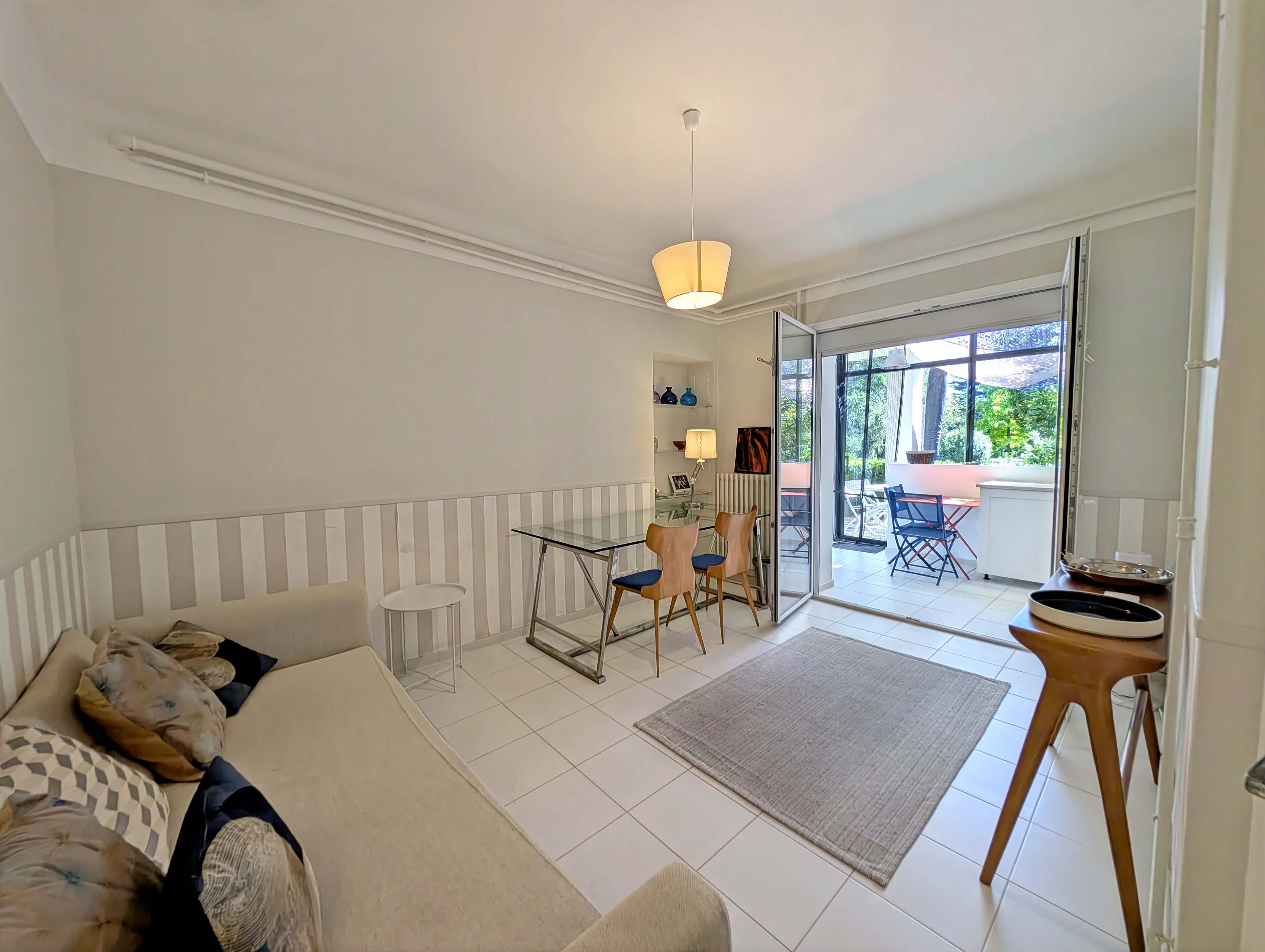 French property for sale in Avignon, Vaucluse - €549,000 - photo 
