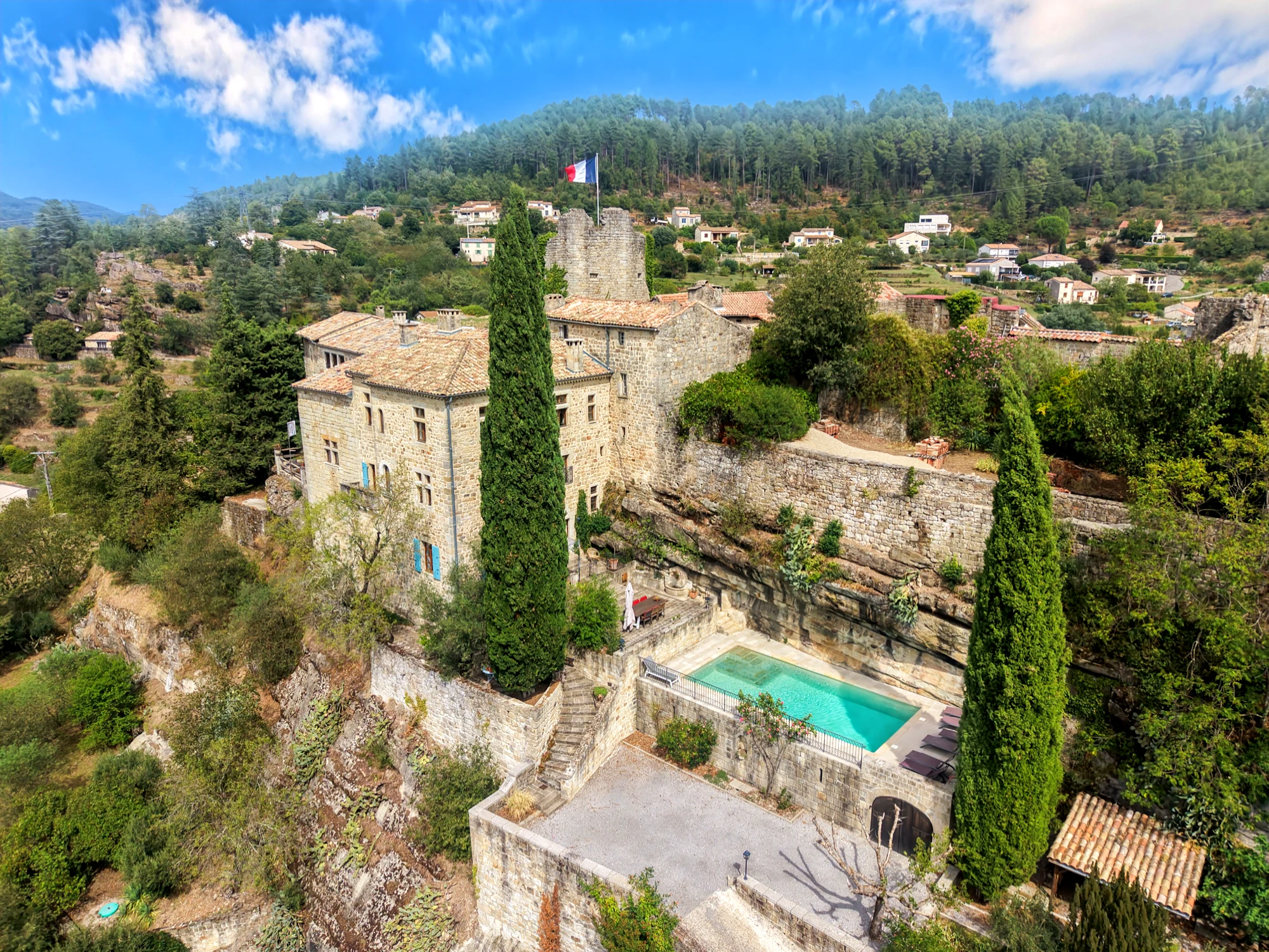 French property for sale in Ucel, Ardèche - €1,250,000 - photo 