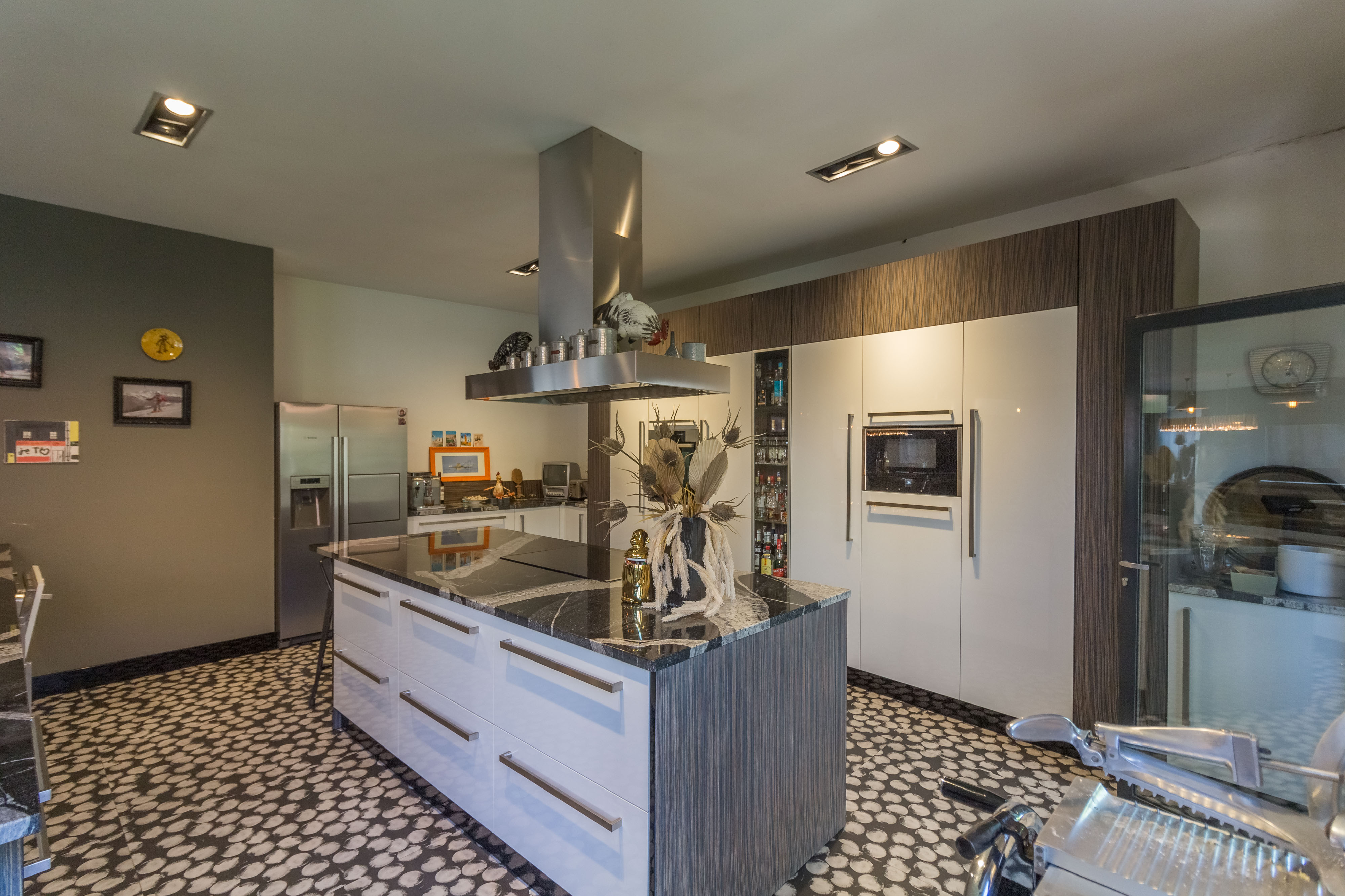 Propriété en France à vendre à Mantes-la-Jolie, Yvelines - €1 484 000 - photo 